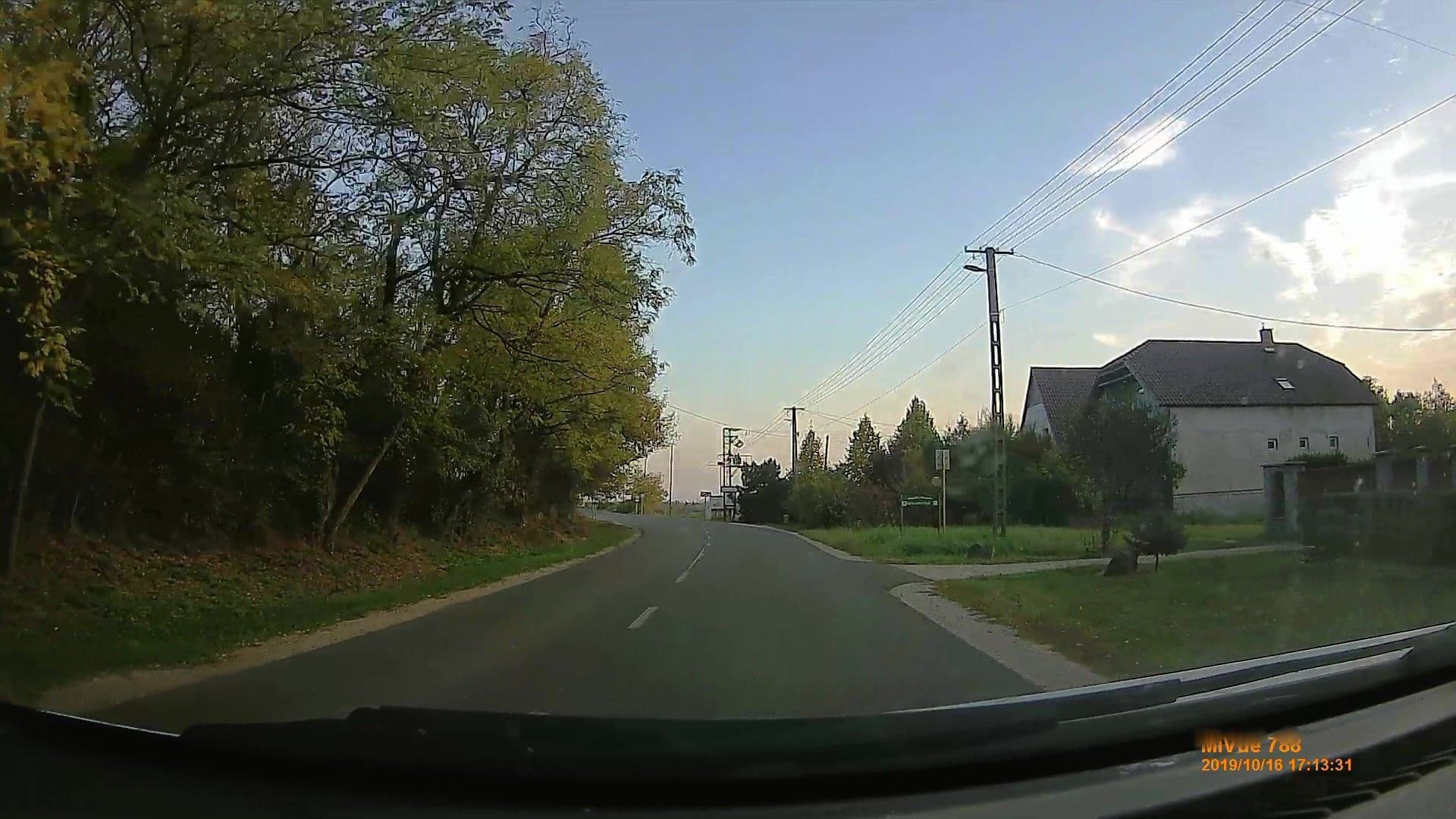 Street view near Apartment Levendula Park És, Kerecsend — © geox123 (CC BY-SA · Mapillary)