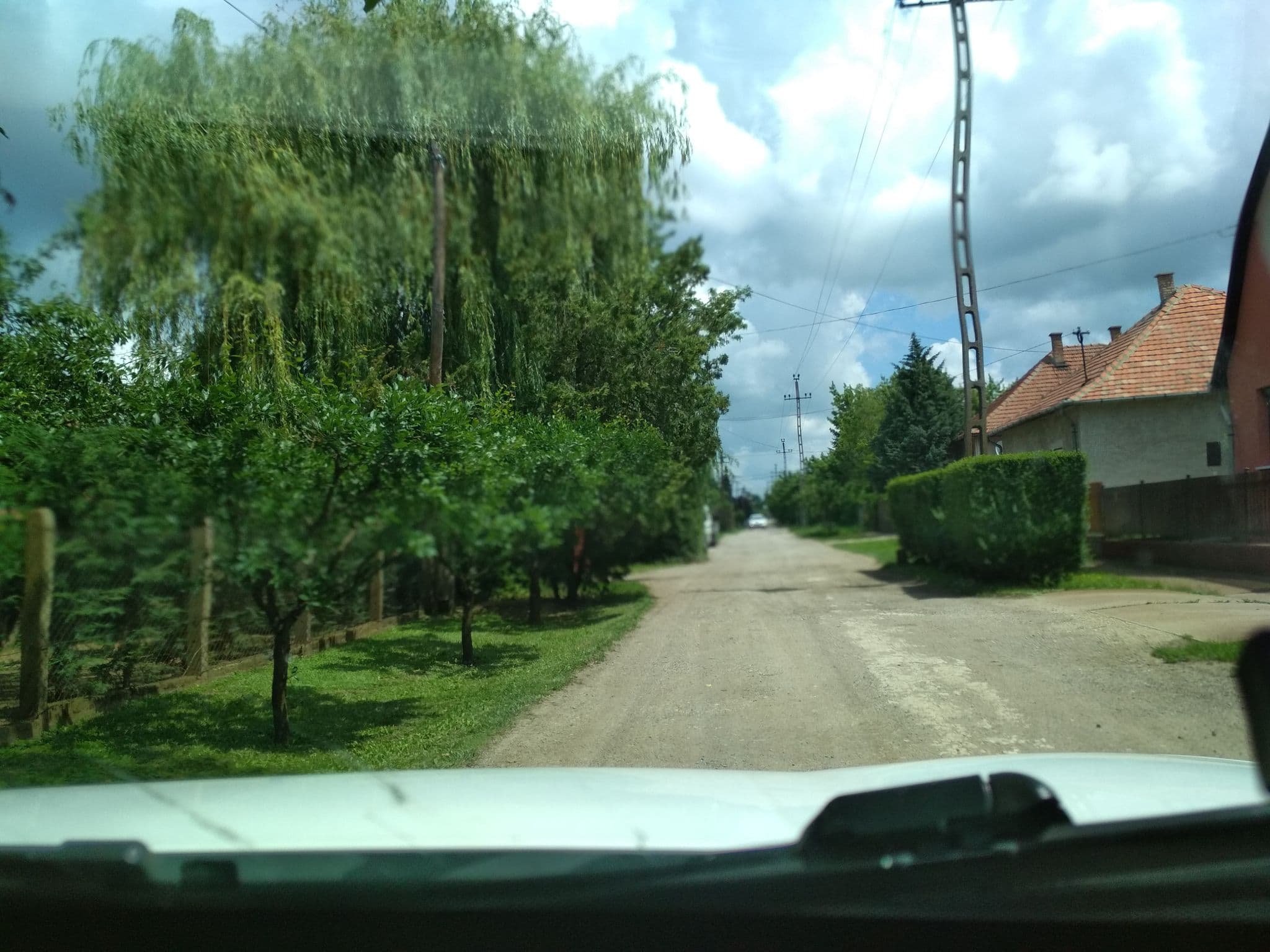 Street view near Idill Üdülőházak Tiszafüred, Tiszafüred — © pememejot (CC BY-SA · Mapillary)