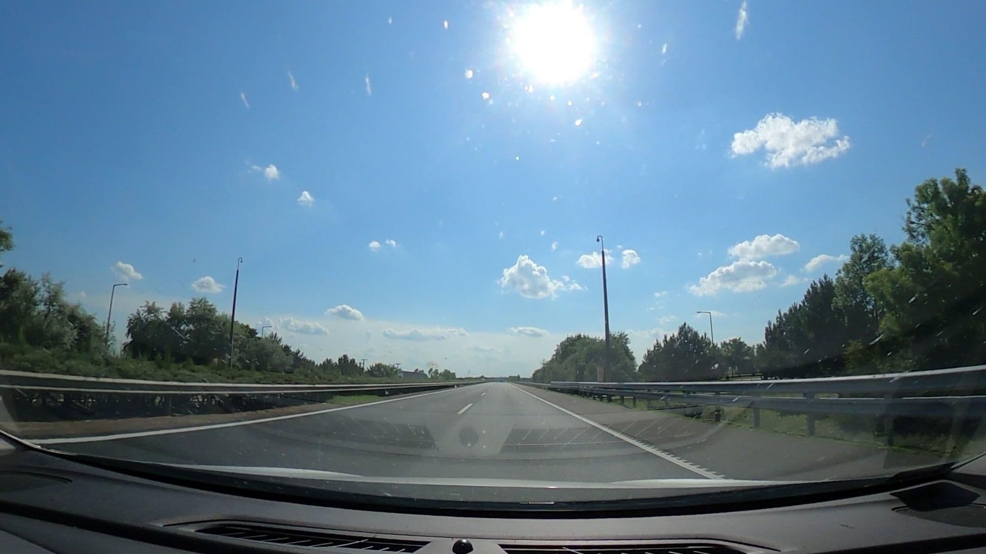 Street view near Airport Hotel, Szihalom — © vst (CC BY-SA · Mapillary)