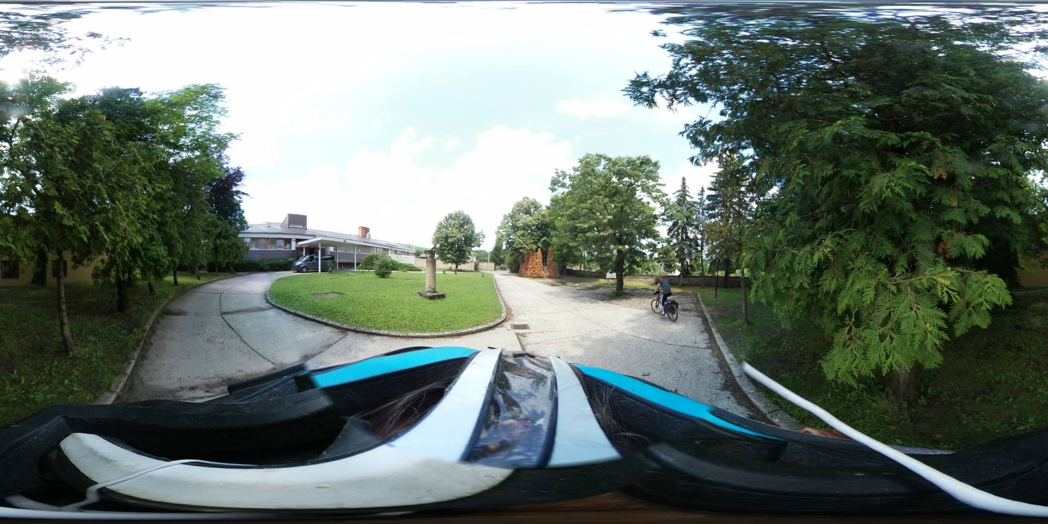 Street view near Humán- Jövő 2000 Kht. Kastélyszálló és Oktatási Központ, Bogács — © trackman (CC BY-SA · Mapillary)