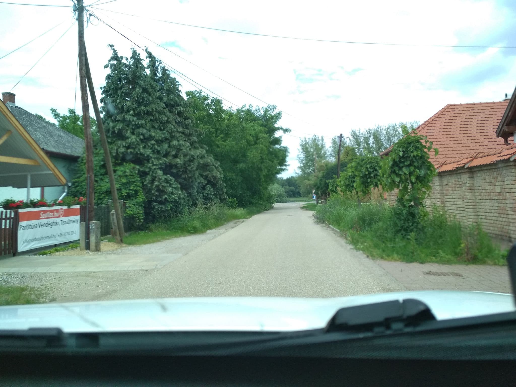 Street view near Vidra Vendégház Tiszafüred, Tiszafüred — © pememejot (CC BY-SA · Mapillary)