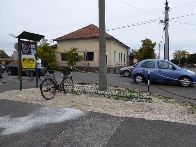 Street view near ZádorPanzió, Karcag — © kvir (CC BY-SA · Mapillary)