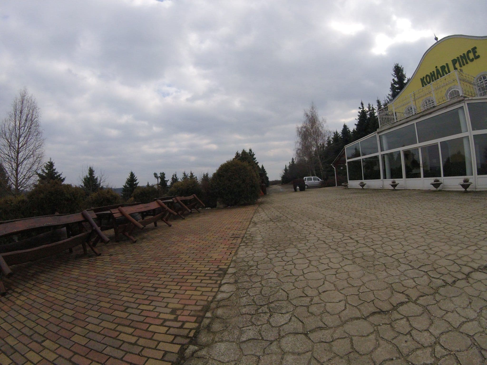 Street view near Guesthouse Kohári, Egerszalók — © utvonalfelmeresek (CC BY-SA · Mapillary)