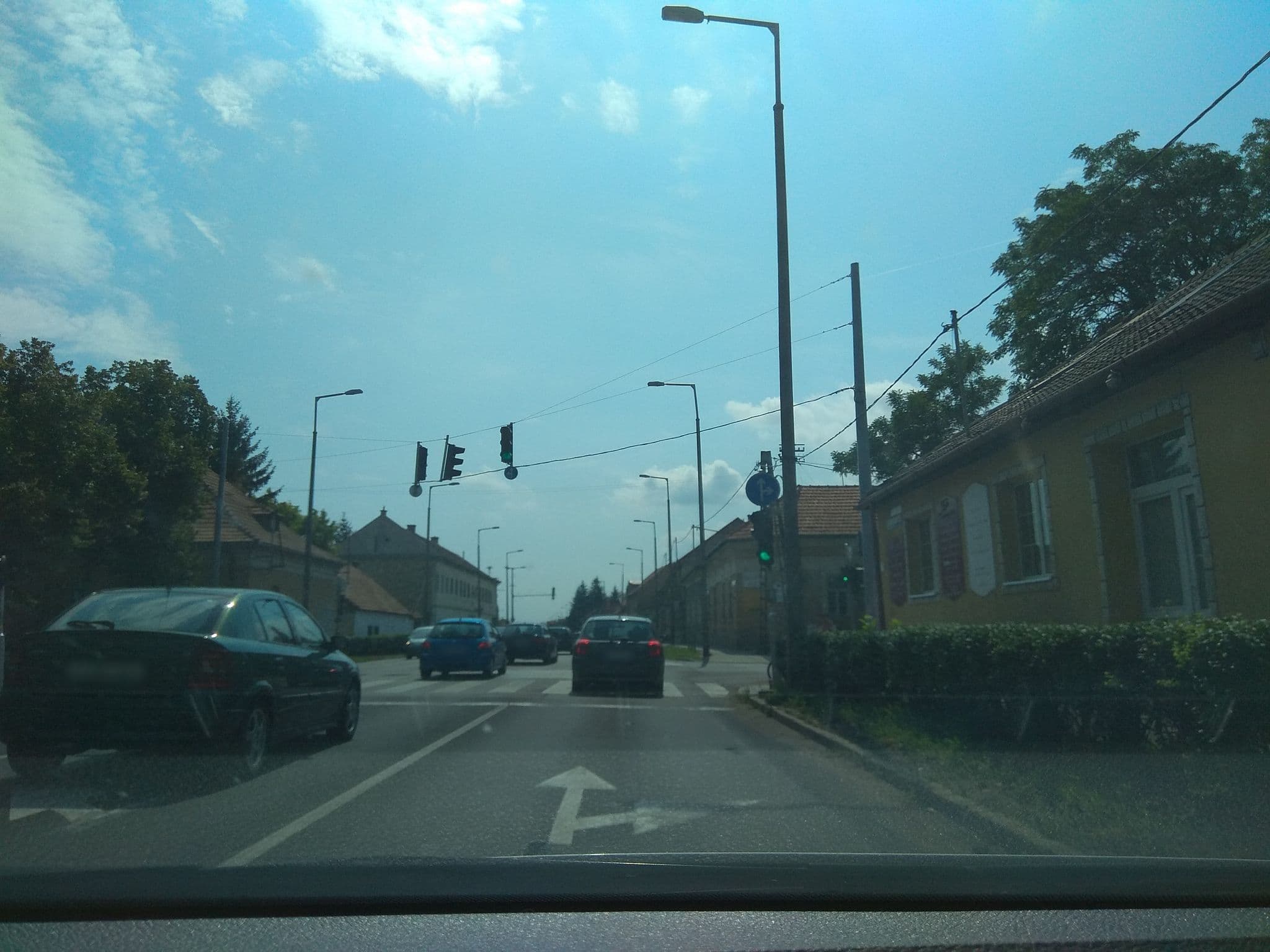 Street view near Manó Apartman, Eger — © dyaz (CC BY-SA · Mapillary)