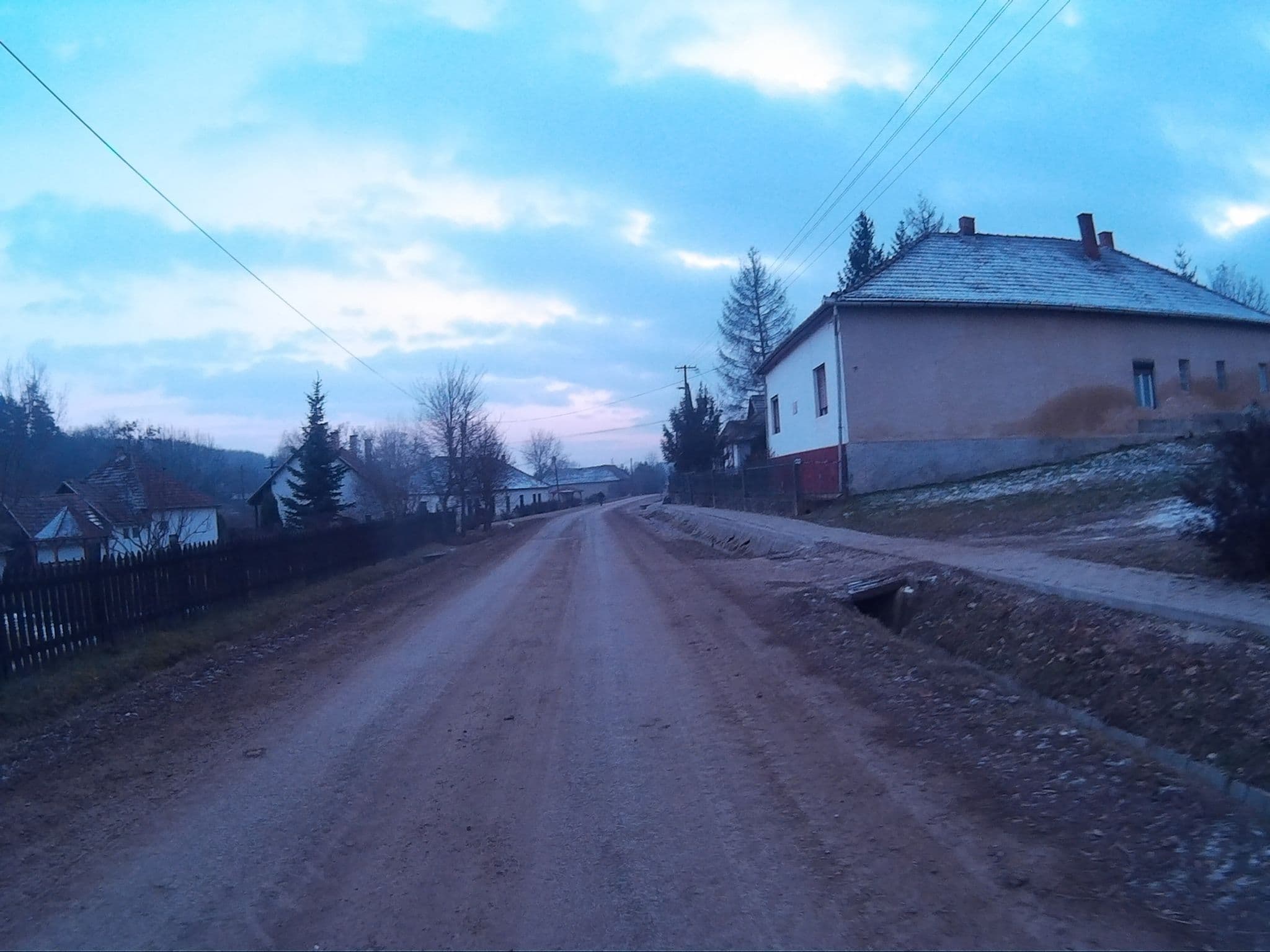 Street view near Tálentum Vnedégház, Szendrő — © heyjoe (CC BY-SA · Mapillary)