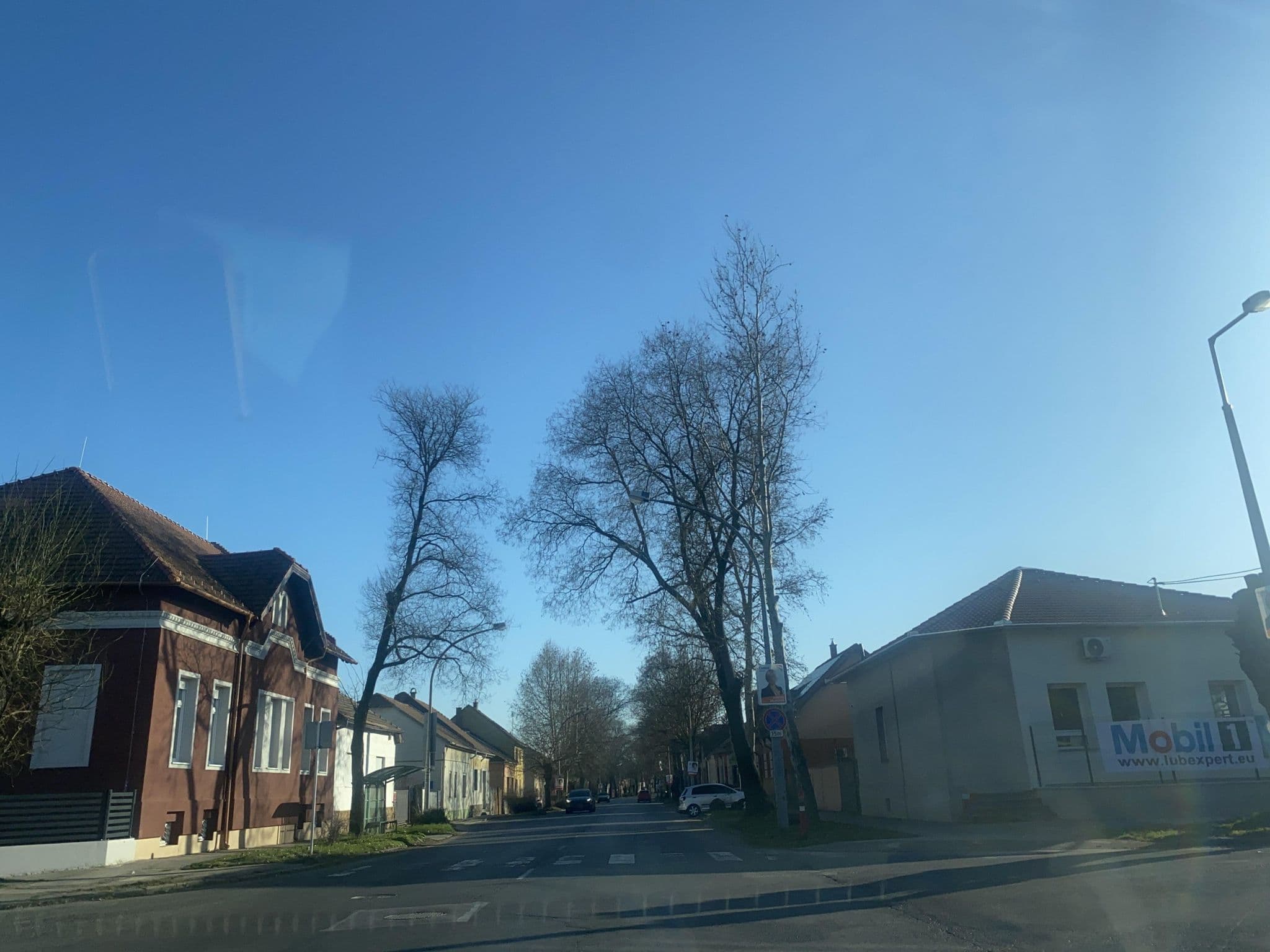 Street view near Fekete Bárány, Martin Kertváros — © Worldwide_photography (CC BY-SA · Mapillary)