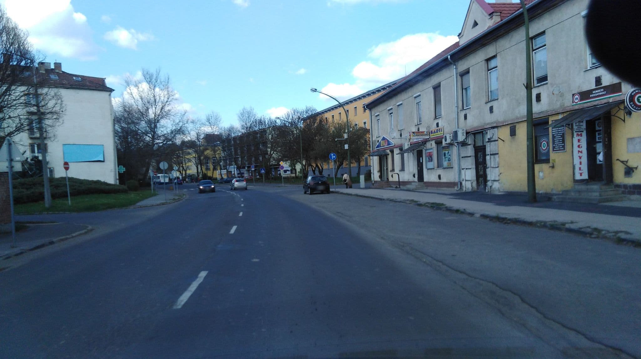 Street view near Green Apartman Salgótarján, Salgótarján — © vazezolee2 (CC BY-SA · Mapillary)