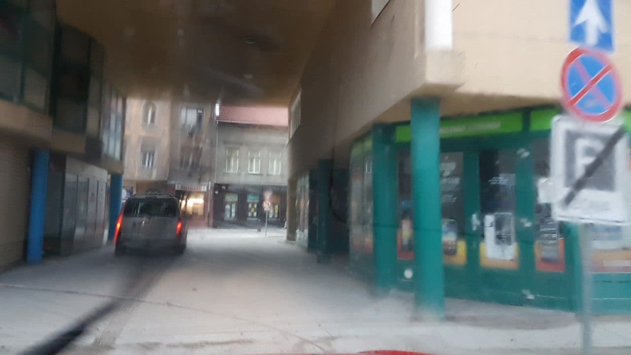 Street view near Hédi Apartman, Miskolc — © kriszbp (CC BY-SA · Mapillary)