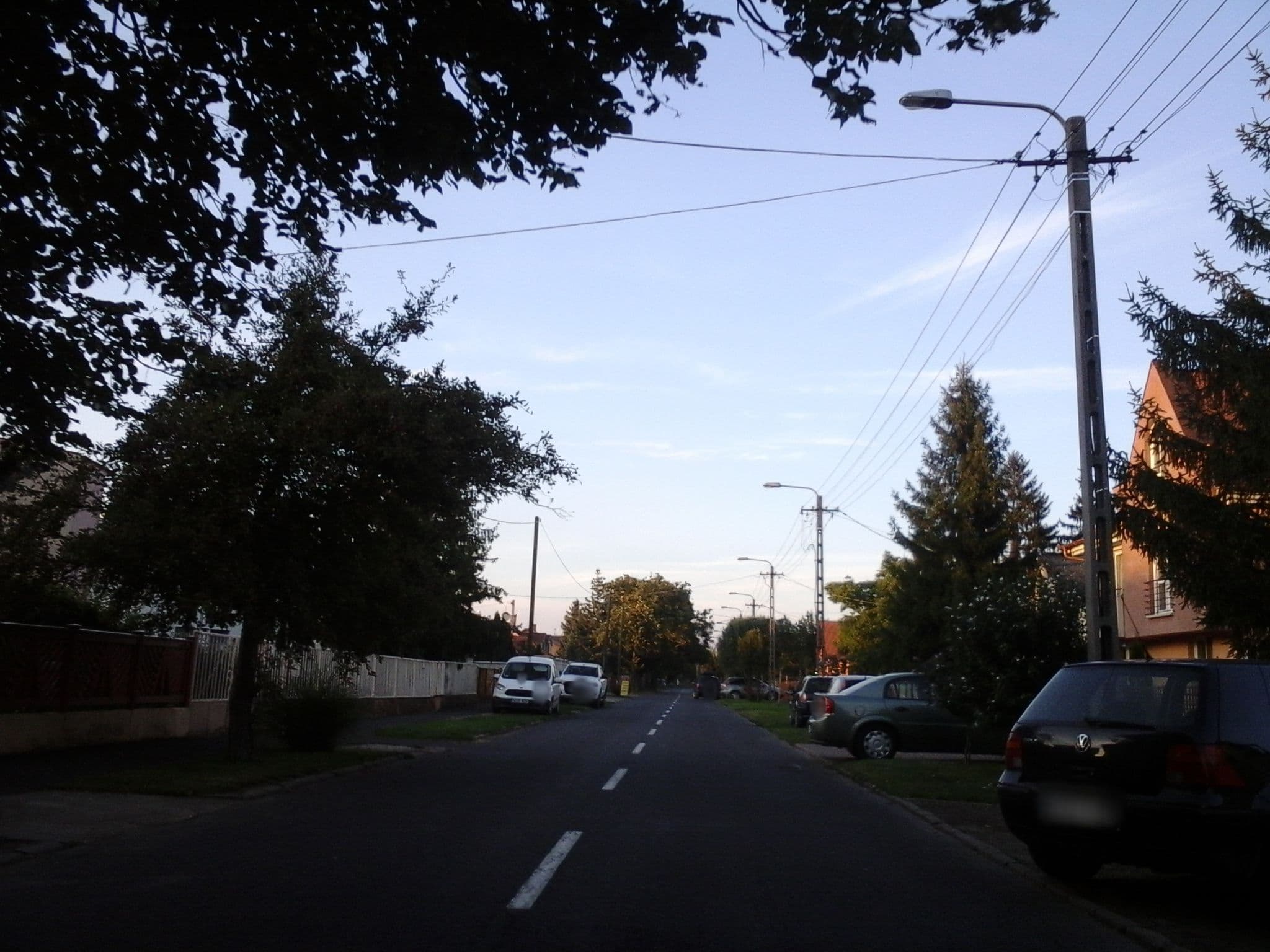 Street view near Andi-haz, Hajdúszoboszló — © czadzik (CC BY-SA · Mapillary)