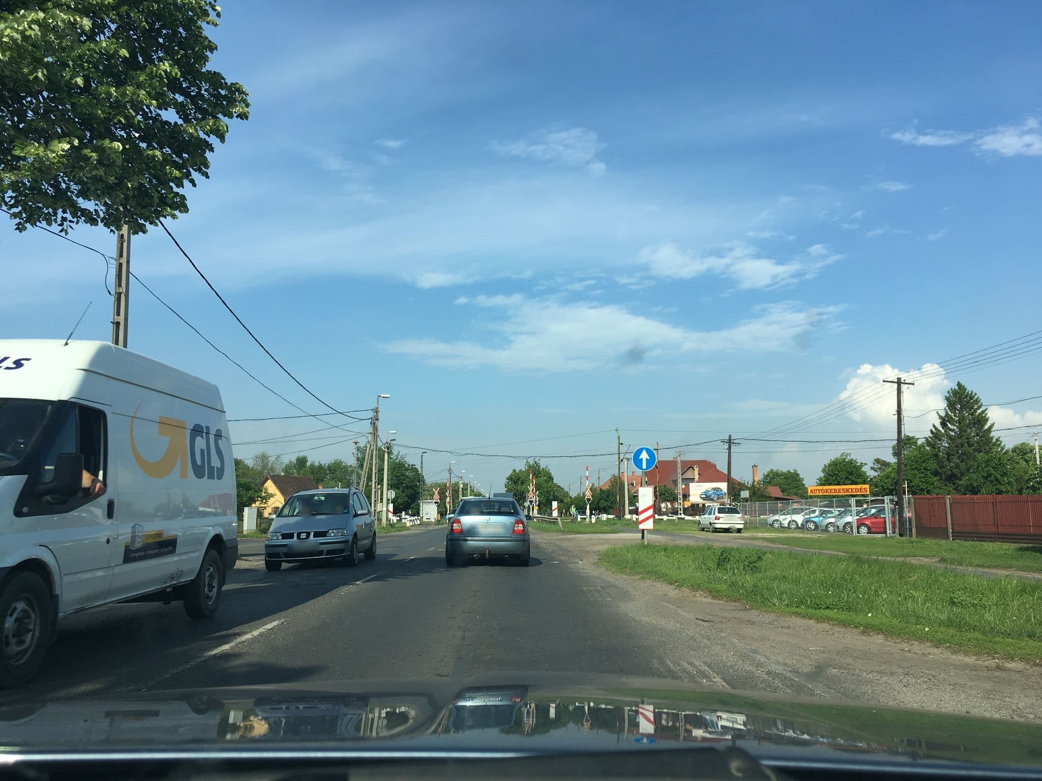 Street view near Caragana Panzió, Debrecen — © zsolt (CC BY-SA · Mapillary)