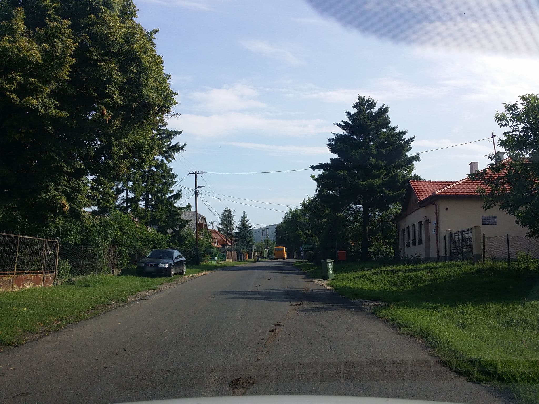 Street view near Zöldkapus Vendégház, Gönc — © utvonalfelmeresek (CC BY-SA · Mapillary)