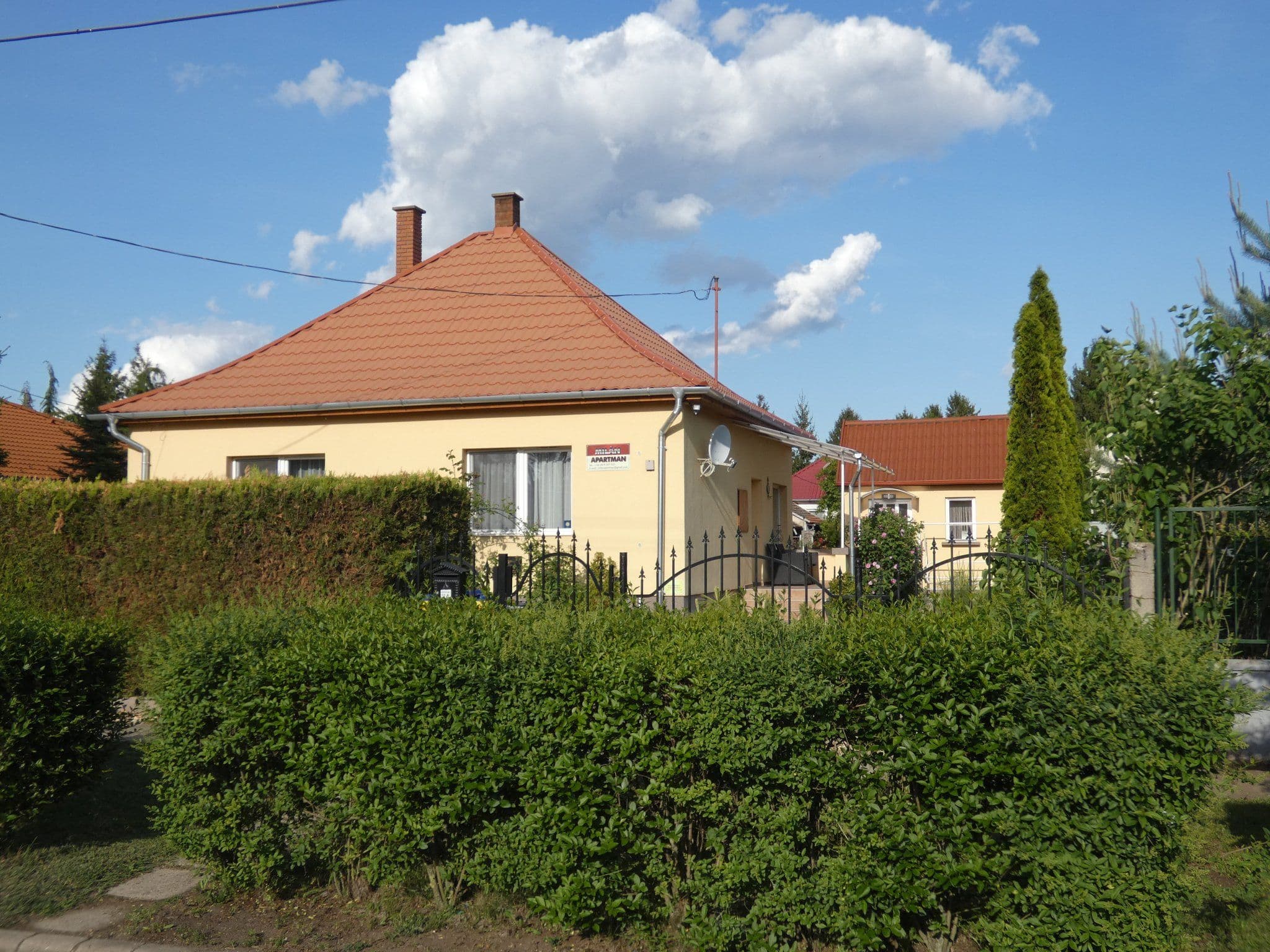 Street view near Sóstó Gold Vendégház, Kótaj — © utvonalfelmeresek (CC BY-SA · Mapillary)