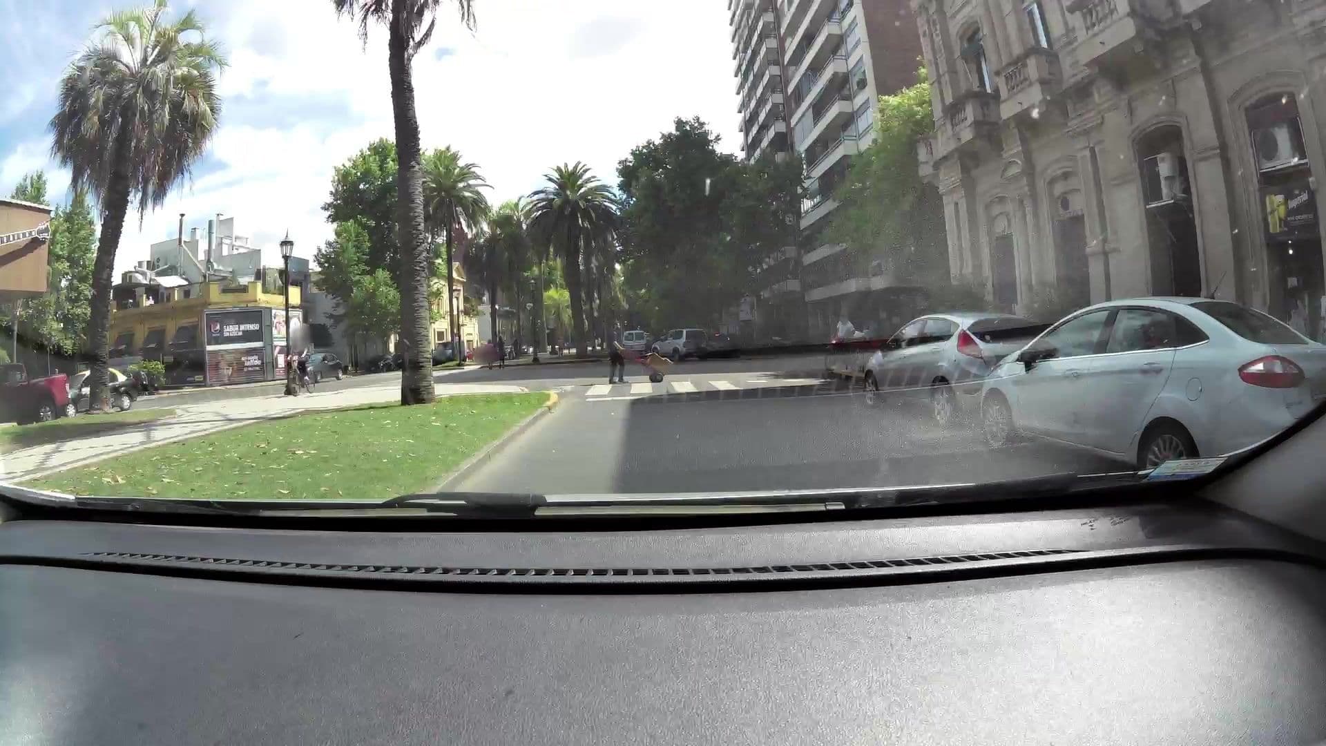 Street view near Departamento Orono, Rosario — © kaartcam (CC BY-SA · Mapillary)