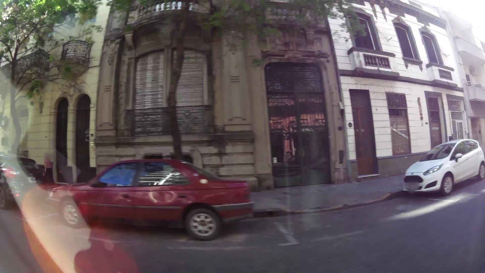 Street view near Avanti Hostel, Rosario — © kaartcam (CC BY-SA · Mapillary)