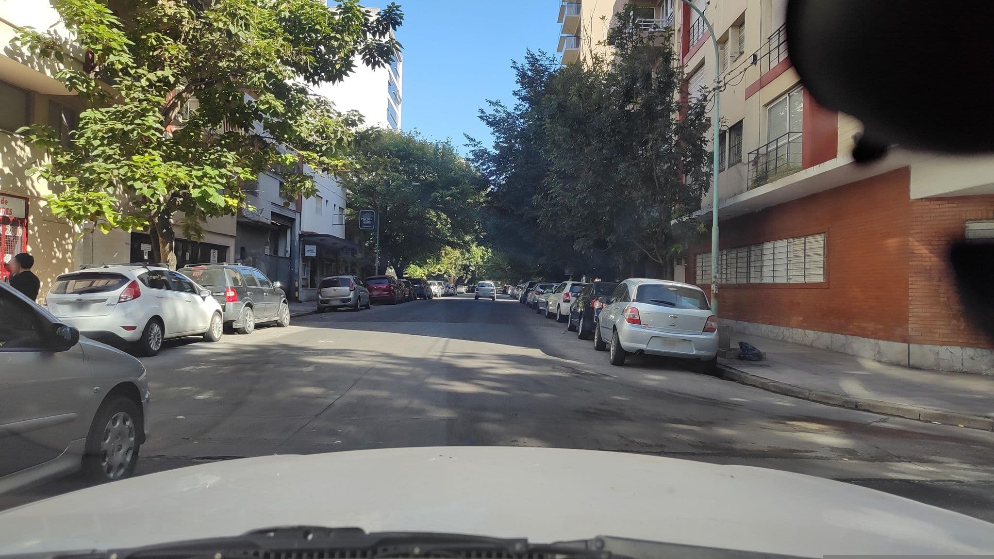 Street view near APL Hotel, Mar del Plata — © Kaart_Local (CC BY-SA · Mapillary)