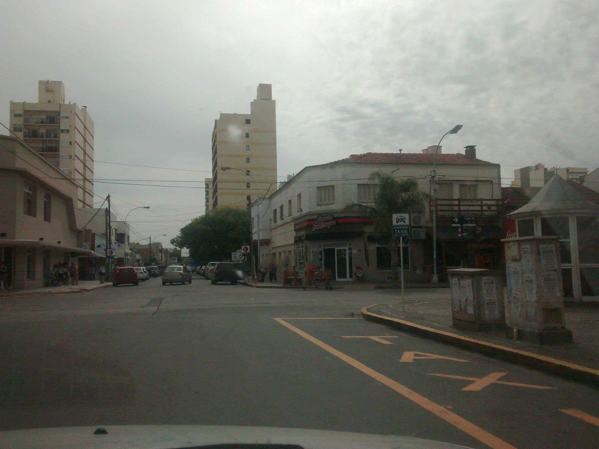 Street view near Hotel Palikao, Necochea — © nicfer (CC BY-SA · Mapillary)
