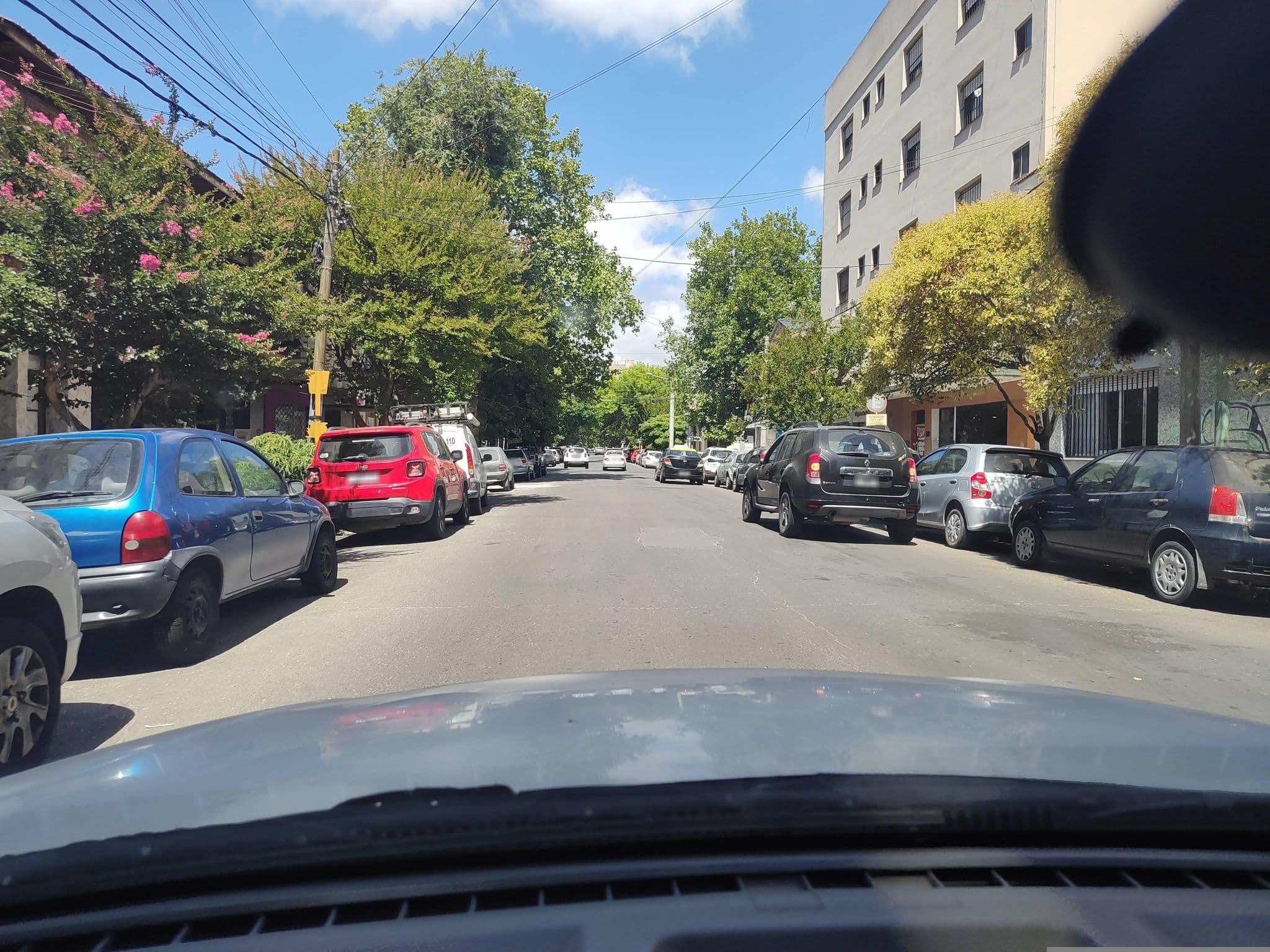 Street view near Hotel Olimpia, Mar del Plata — © Kaart_Local (CC BY-SA · Mapillary)