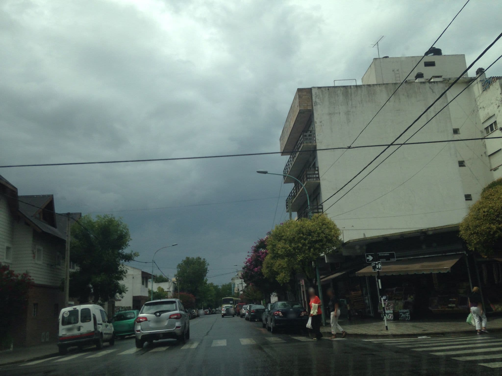 Street view near Hotel Las Heras, Mar del Plata — © maryann (CC BY-SA · Mapillary)