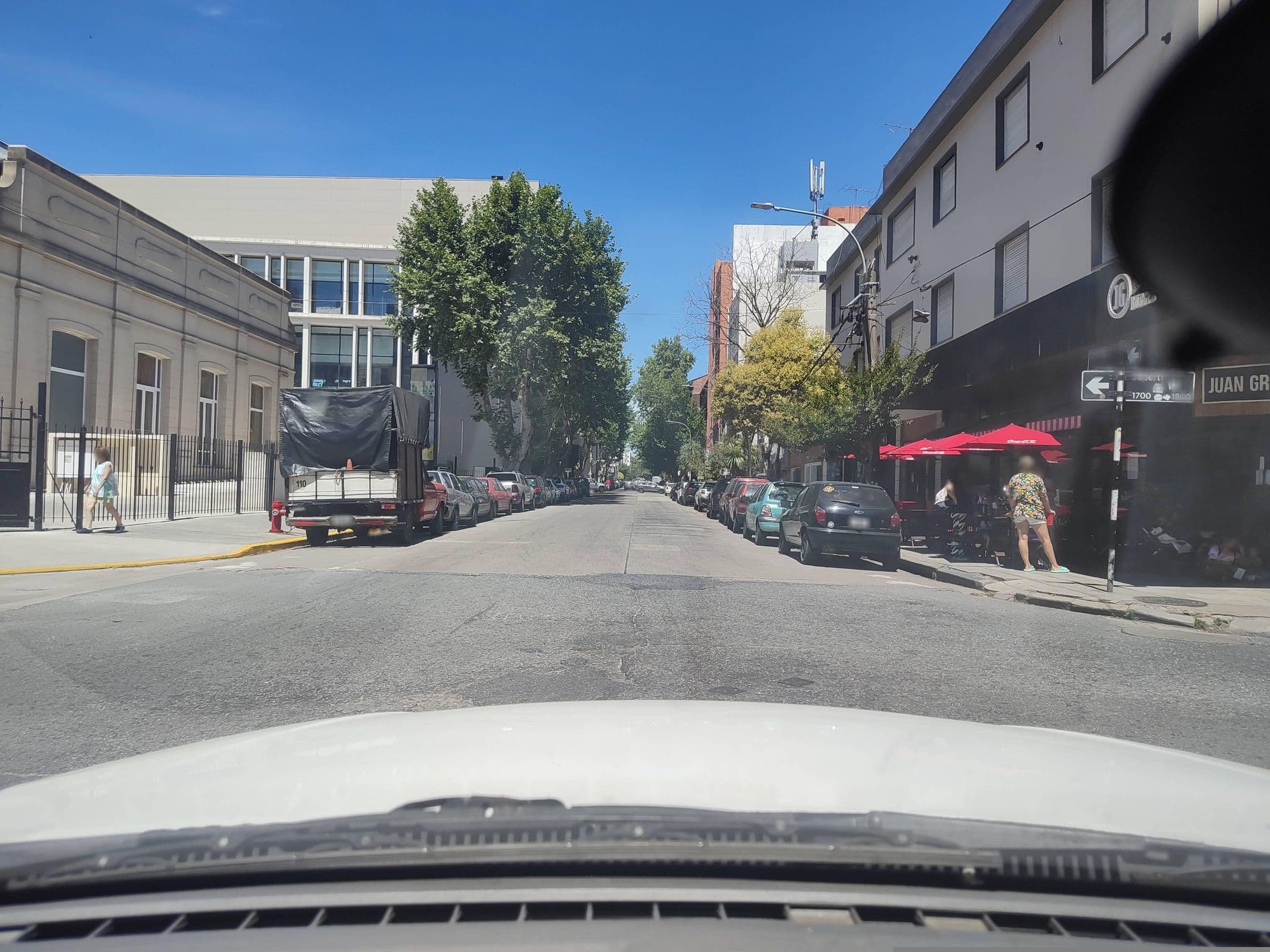 Street view near Hotel Corcel, Mar del Plata — © Kaart_Local (CC BY-SA · Mapillary)