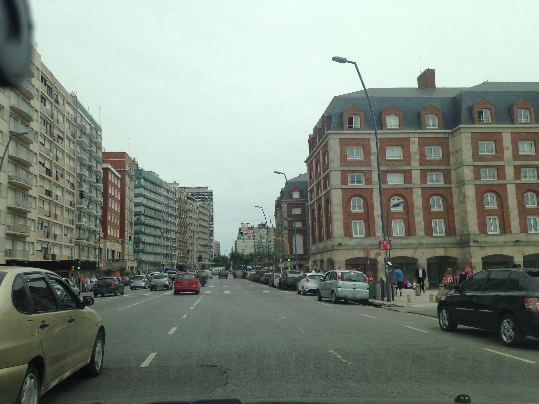 Street view near Portal del Mar, Mar del Plata — © maryann (CC BY-SA · Mapillary)