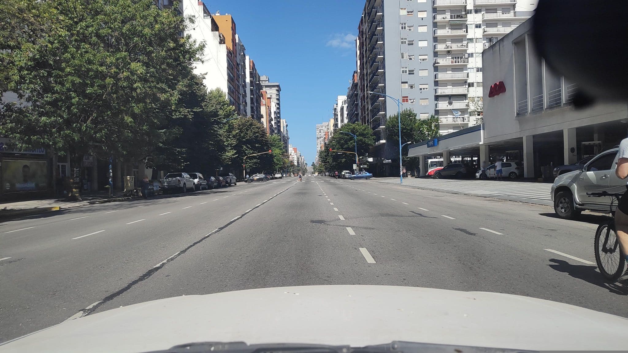 Street view near Hotel 25 de Noviembre, Mar del Plata — © Kaart_Local (CC BY-SA · Mapillary)