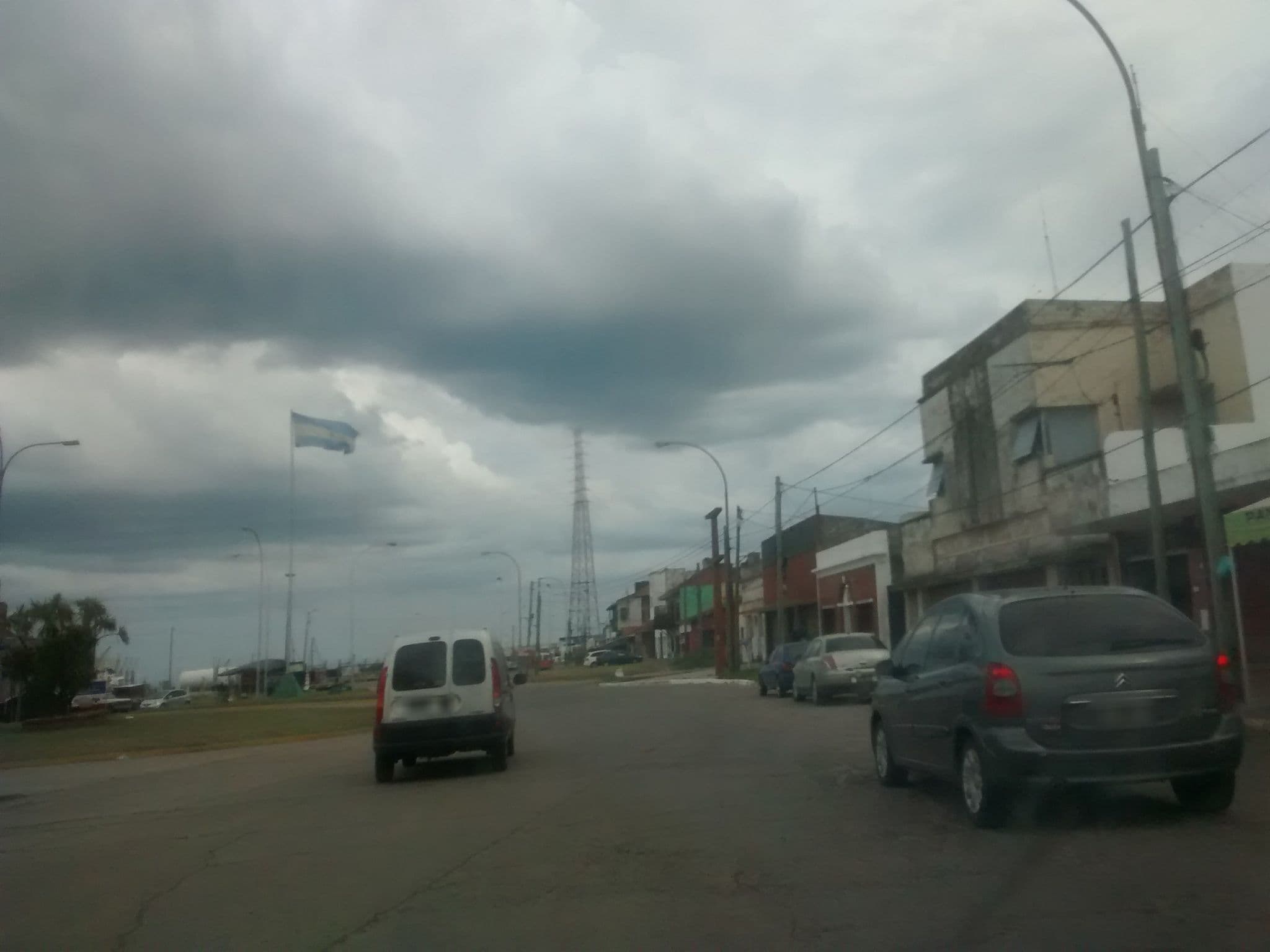 Street view near Triers, Necochea — © nicfer (CC BY-SA · Mapillary)