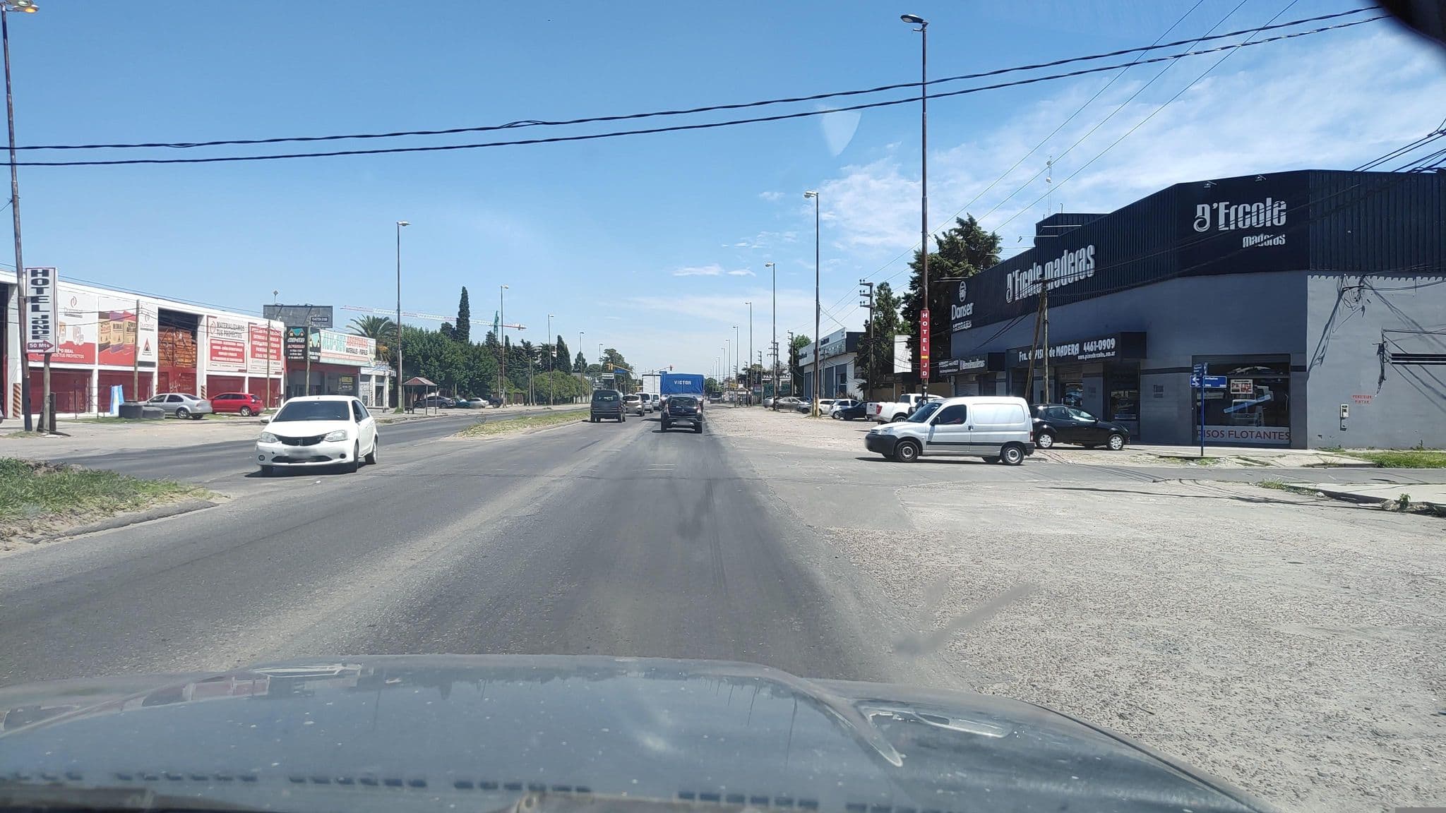 Street view near Hotel Jonde, San Justo — © Kaart_Local (CC BY-SA · Mapillary)