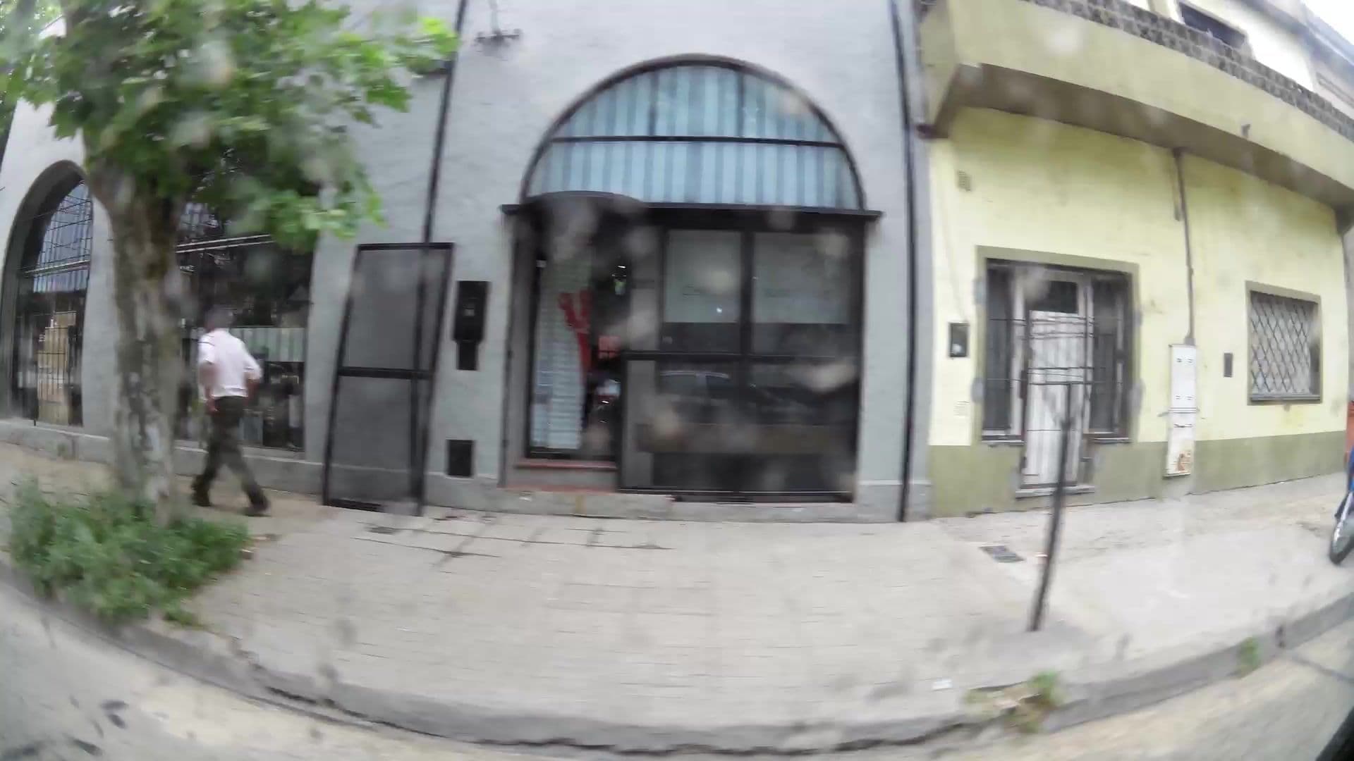 Street view near Naciones Hotel, Zárate — © kaartcam (CC BY-SA · Mapillary)