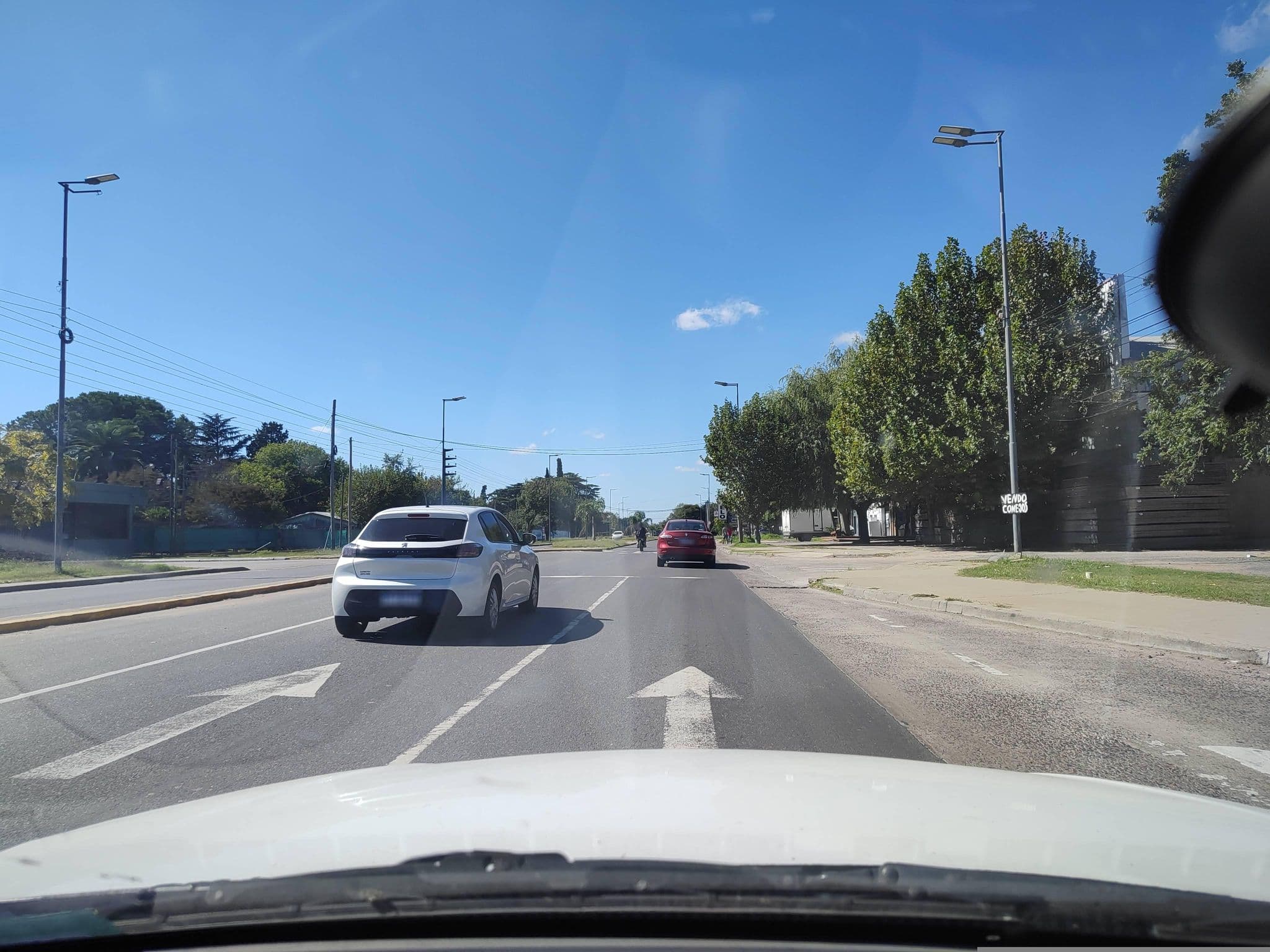 Street view near Las Carolinas, Pilar — © andresduhour (CC BY-SA · Mapillary)