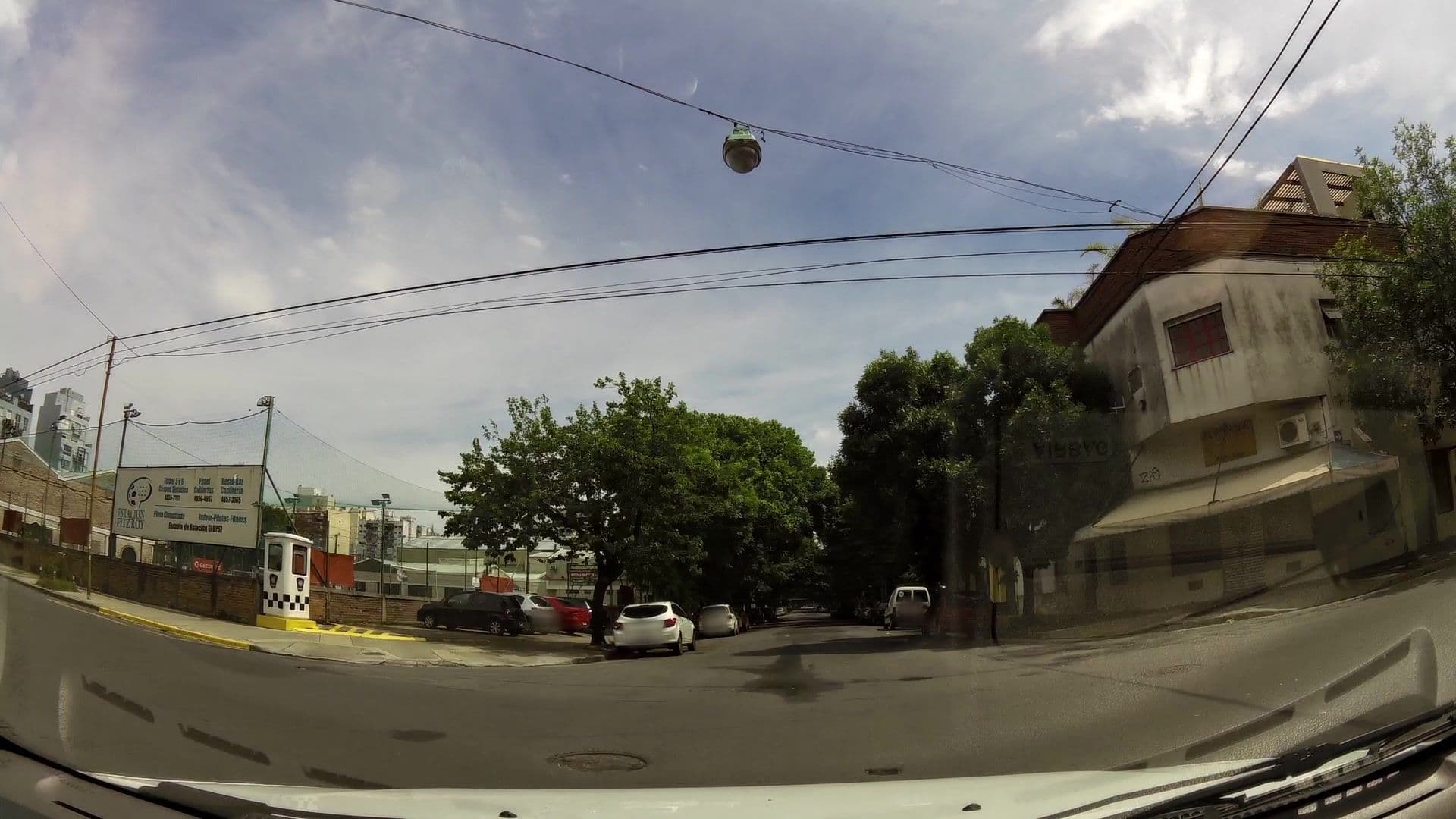 Street view near Carbono, Colegiales — © kaartcam (CC BY-SA · Mapillary)
