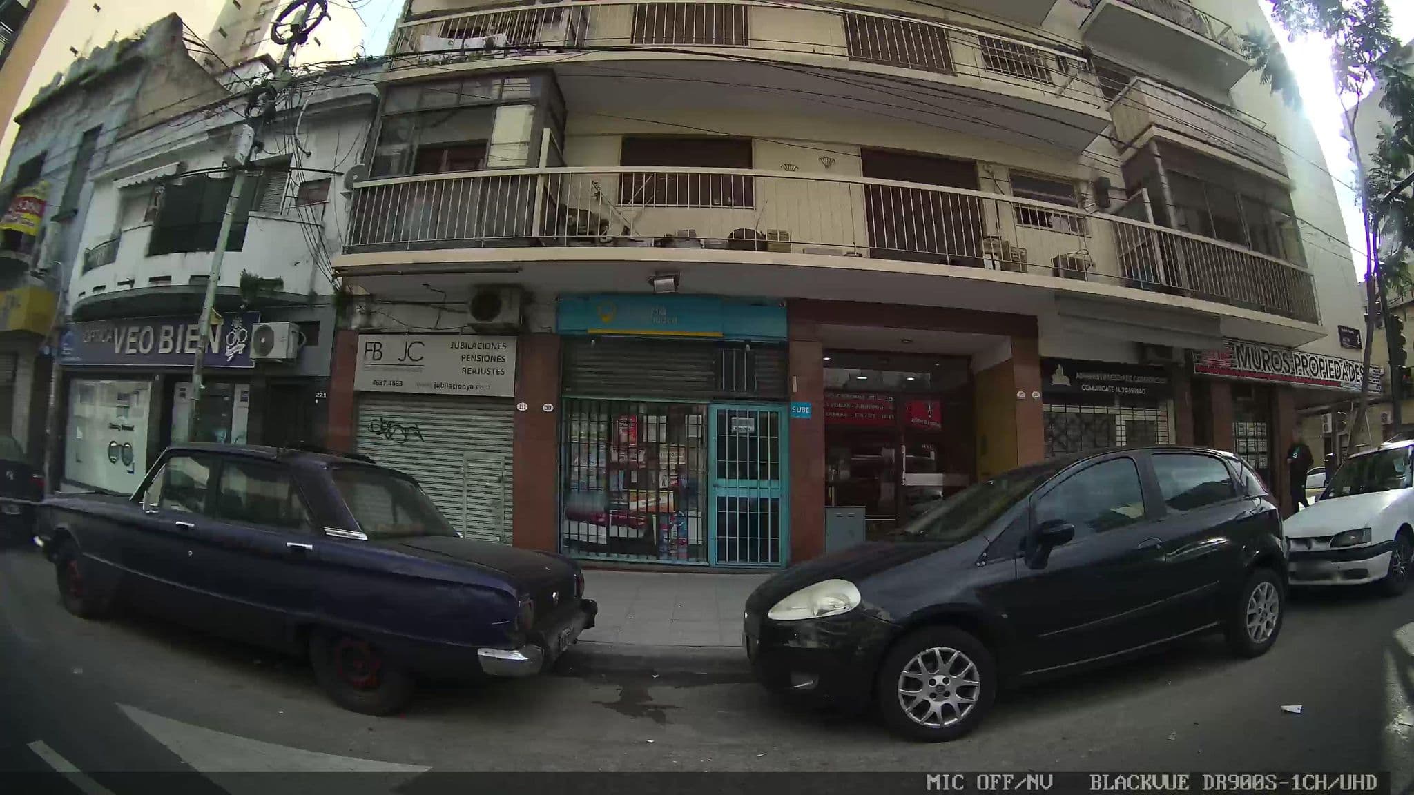Street view near Karen's, Villa Santa Rita — © kaart_3 (CC BY-SA · Mapillary)