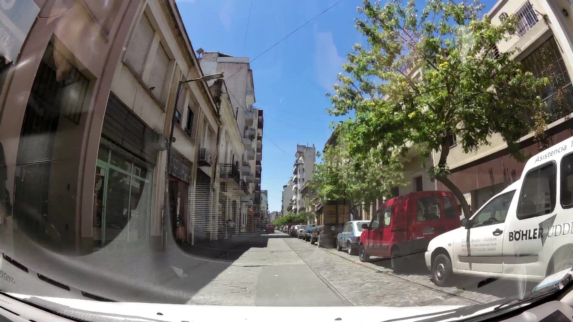 Street view near Lina's Tango Guesthouse, Buenos Aires — © kaartcam (CC BY-SA · Mapillary)