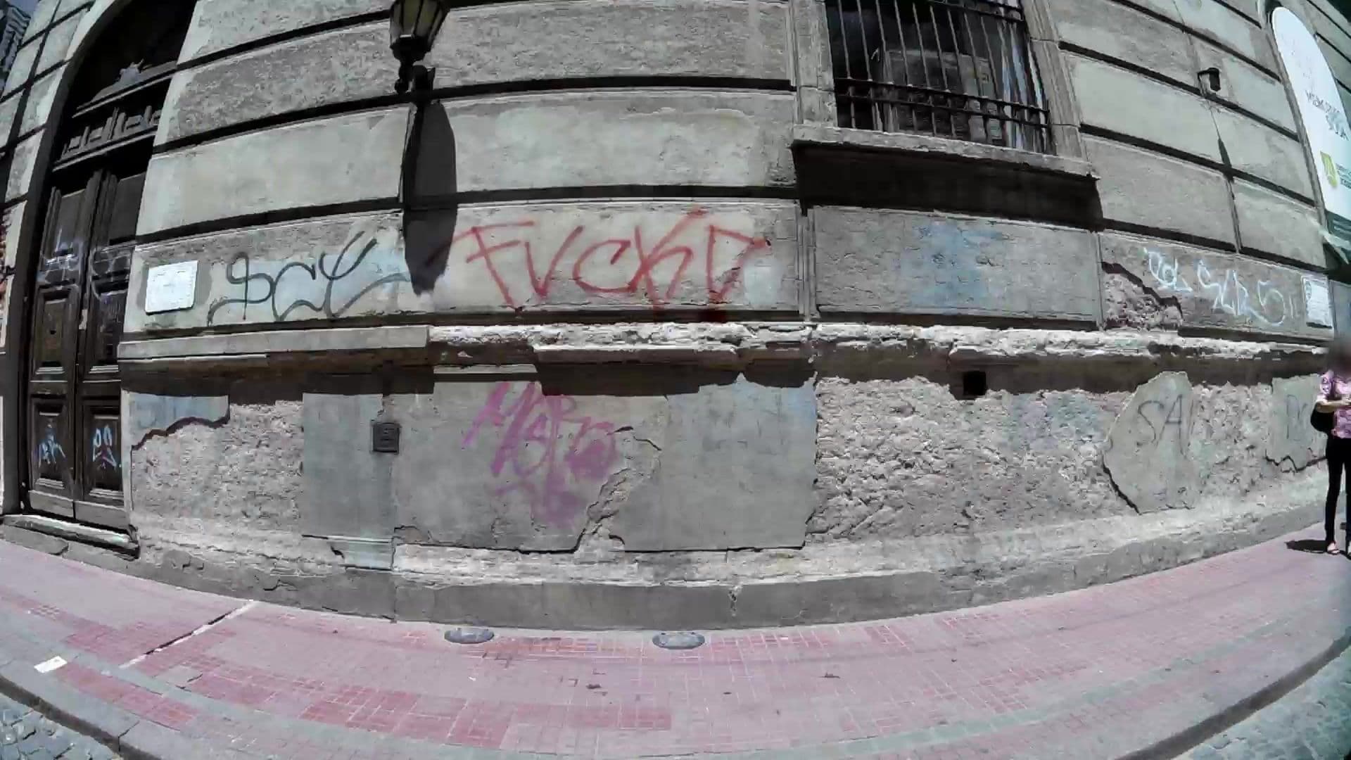 Street view near LGY Bed & Breakfast, Buenos Aires — © kaartcam (CC BY-SA · Mapillary)