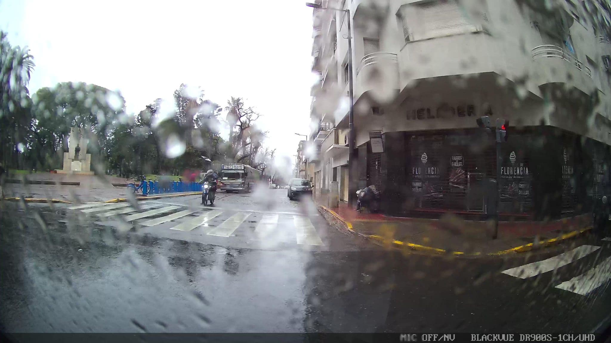Street view near Gurda Tango Boutique Hotel Buenos Aires, Buenos Aires — © kaart_3 (CC BY-SA · Mapillary)