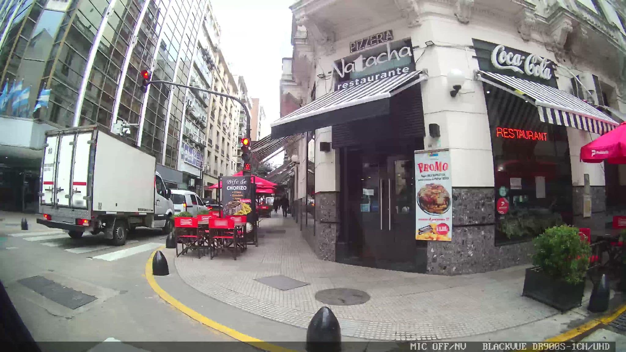 Street view near CasaCalma Wellness Hotel, Retiro — © kaart_3 (CC BY-SA · Mapillary)