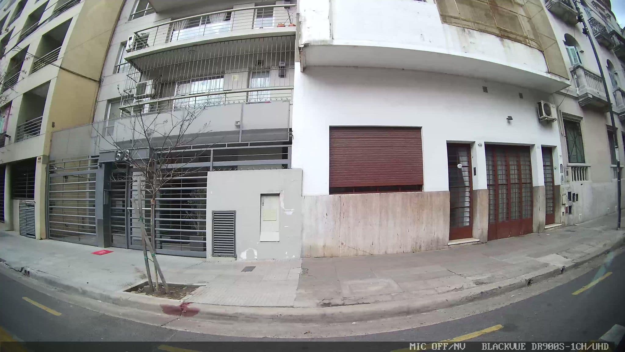 Street view near Sabatico Suites, Buenos Aires — © kaart_1 (CC BY-SA · Mapillary)