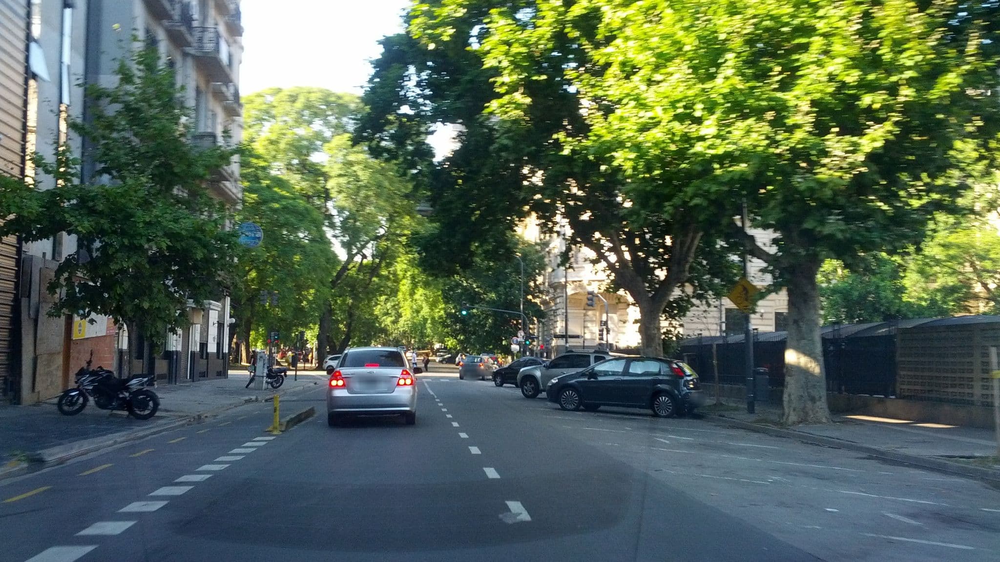 Street view near Own Madero, Buenos Aires — © ignaciolep (CC BY-SA · Mapillary)