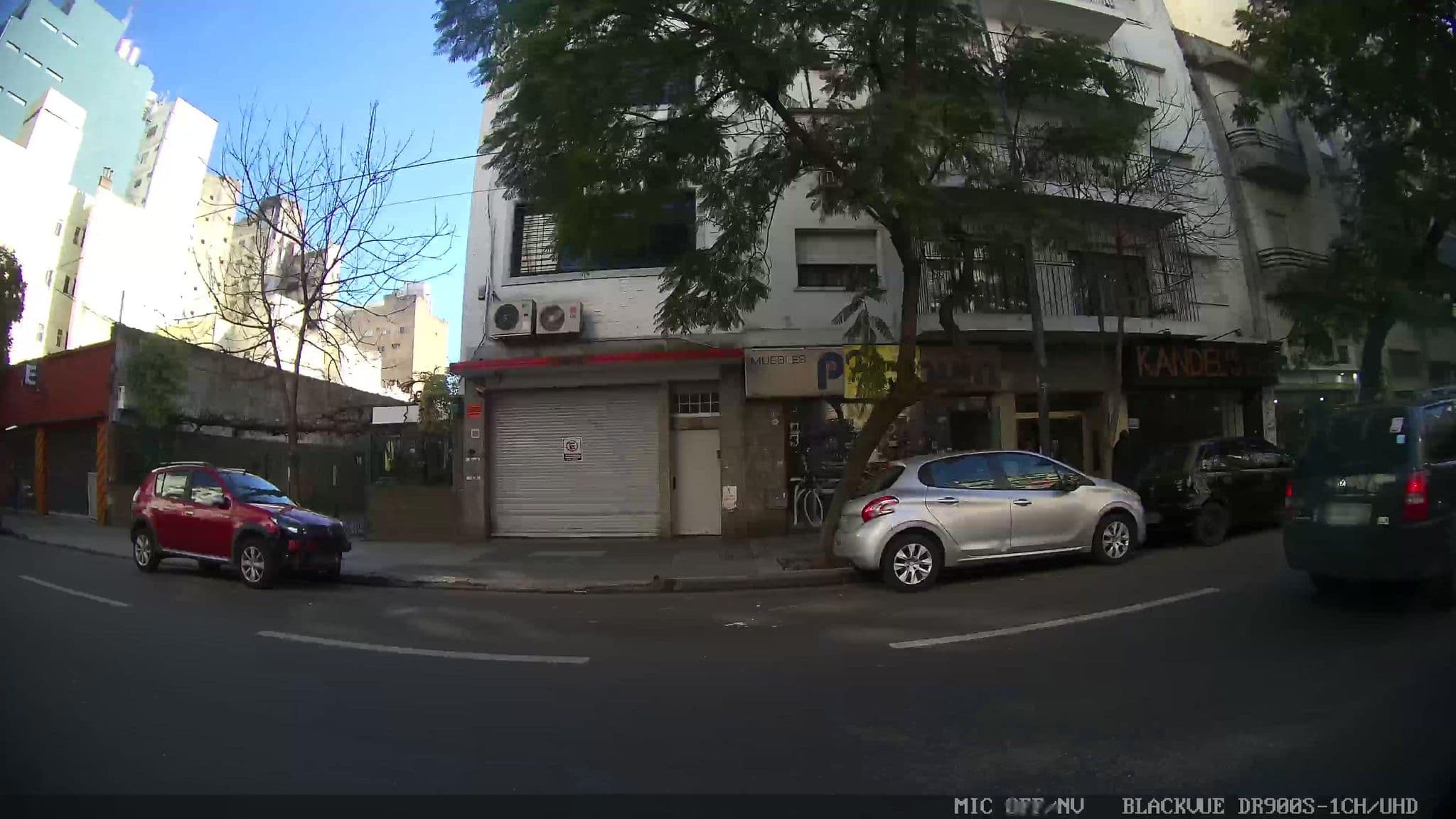 Street view near Concept Hotel, Buenos Aires — © kaart_1 (CC BY-SA · Mapillary)