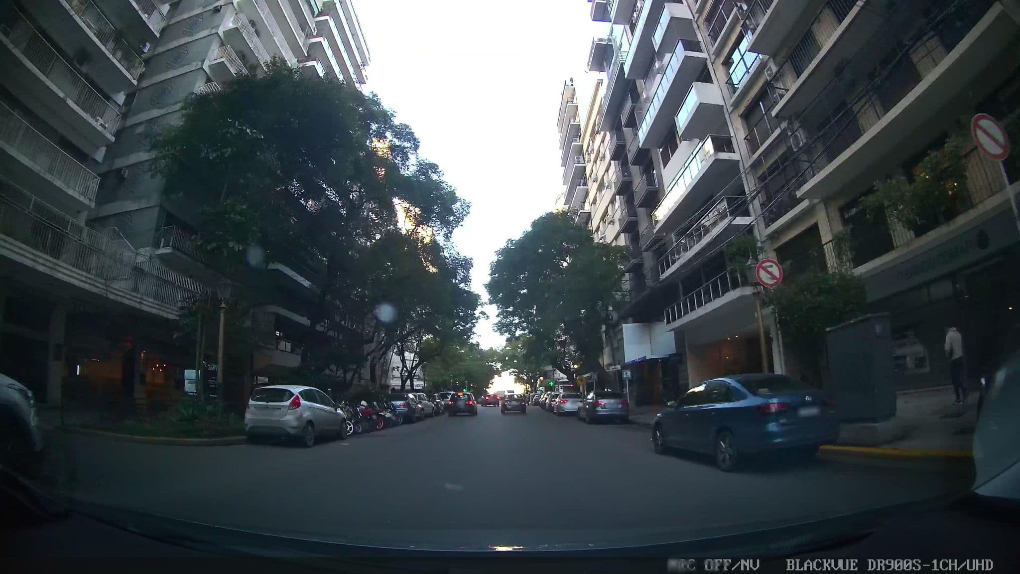 Street view near MIO Buenos Aires, Retiro — © kaartcam (CC BY-SA · Mapillary)