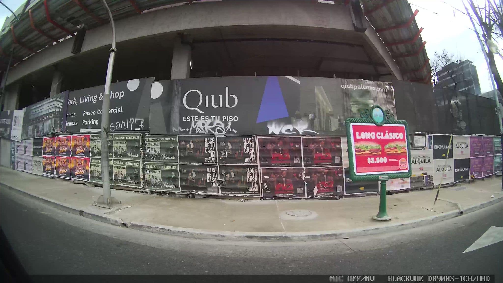 Street view near Santa Maria Hostel, Colegiales — © kaart_3 (CC BY-SA · Mapillary)