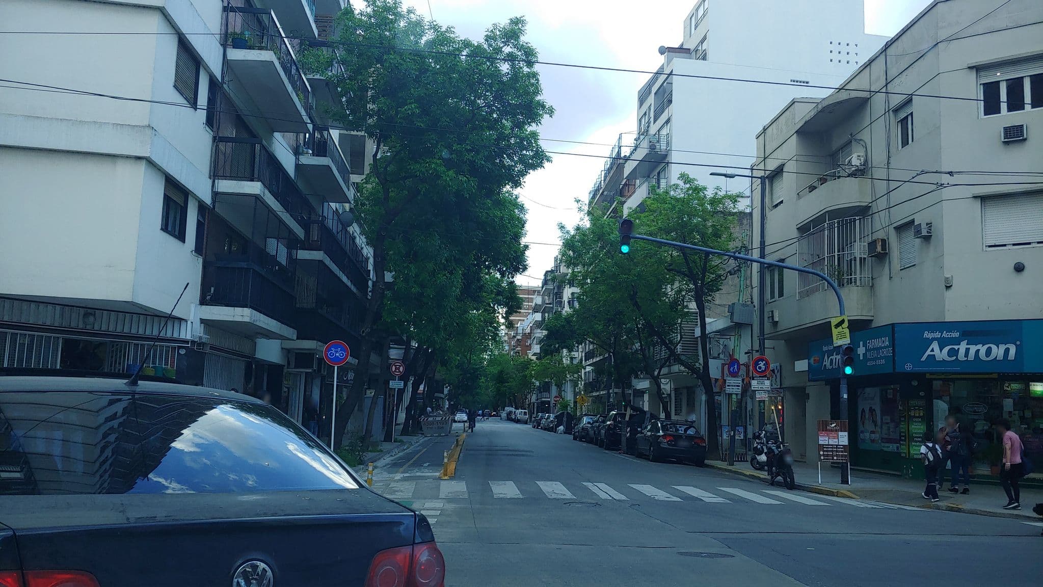 Street view near Hotel Amenábar, Colegiales — © matiasj (CC BY-SA · Mapillary)