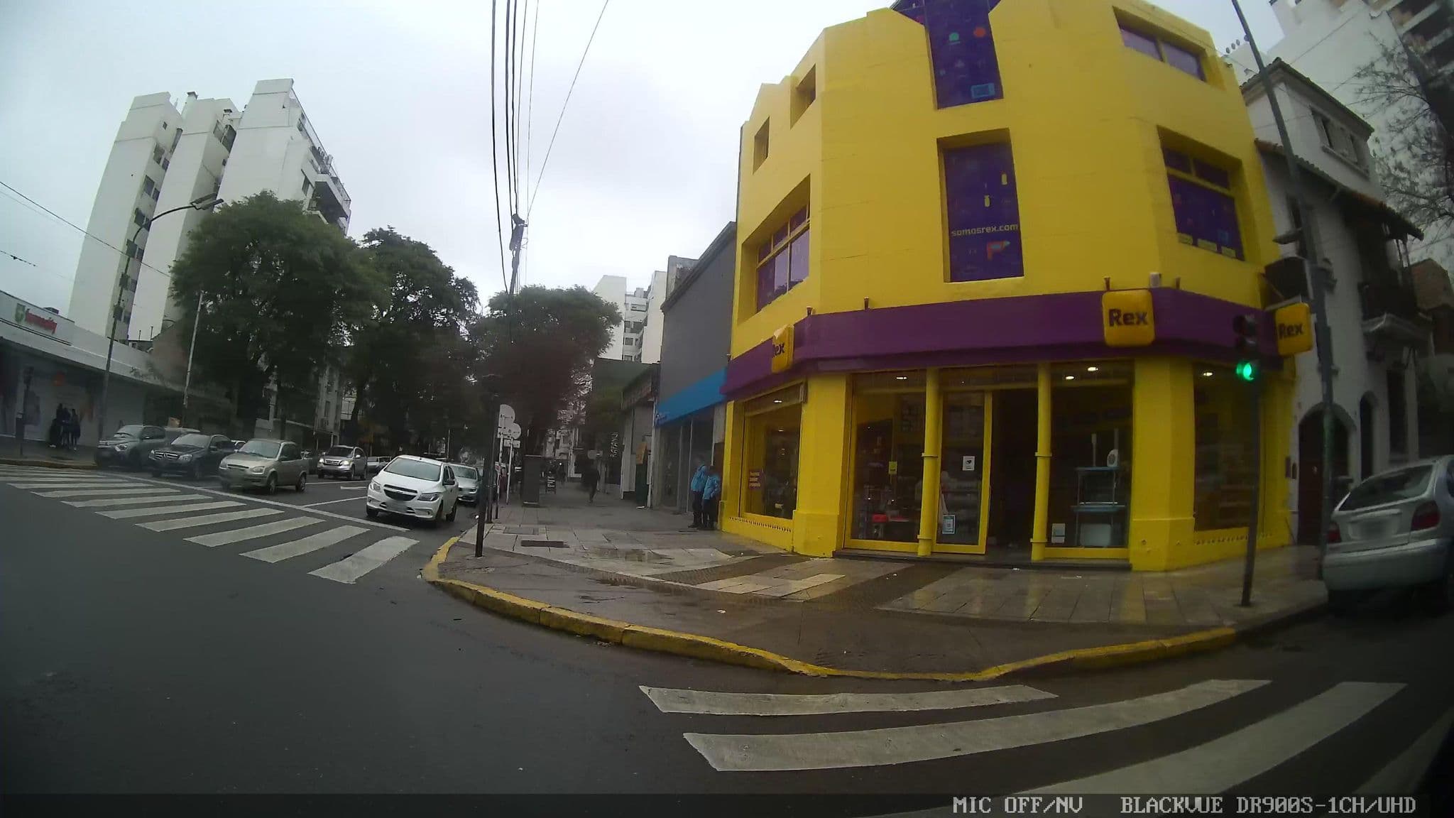 Street view near Gym "Coleman" Juramento, Colegiales — © kaart_1 (CC BY-SA · Mapillary)