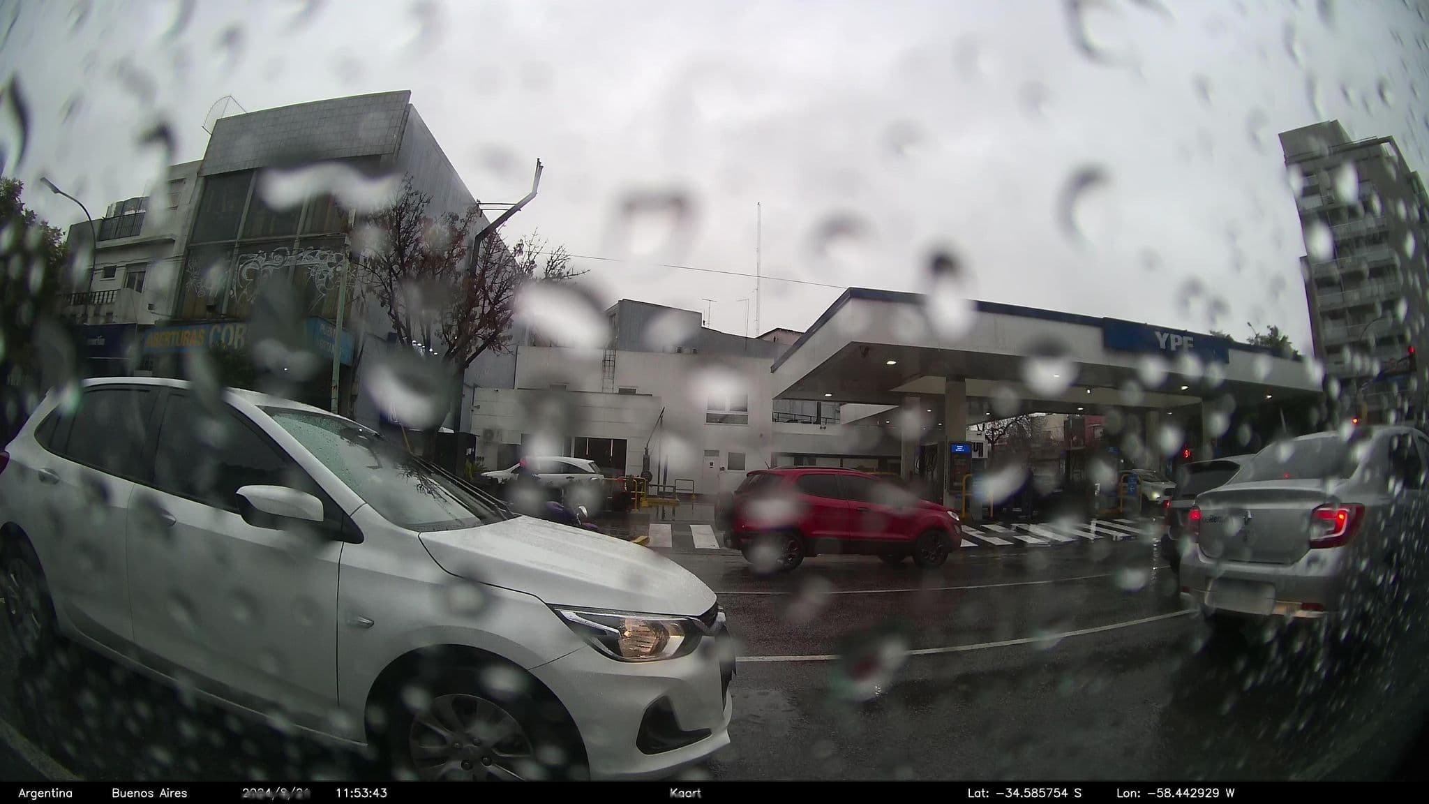 Street view near RampaCar, Colegiales — © kaartcam (CC BY-SA · Mapillary)