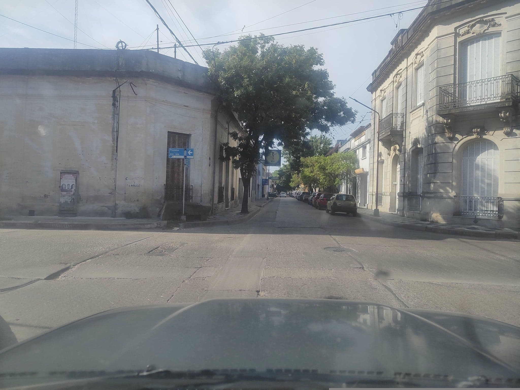 Street view near LOURD MARY HOTEL BOUTIQUE, Concepción del Uruguay — © andresduhour (CC BY-SA · Mapillary)