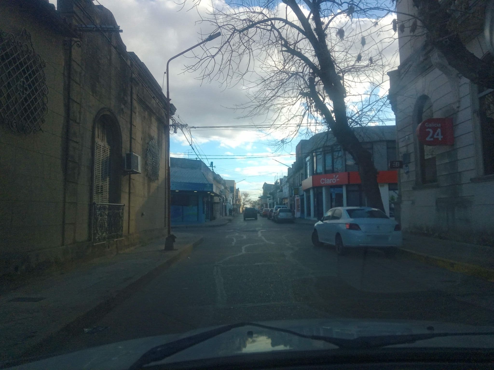 Street view near Hotel Boutique Antigua Posta Del Torreon, Concepción del Uruguay — © Tugui2026 (CC BY-SA · Mapillary)