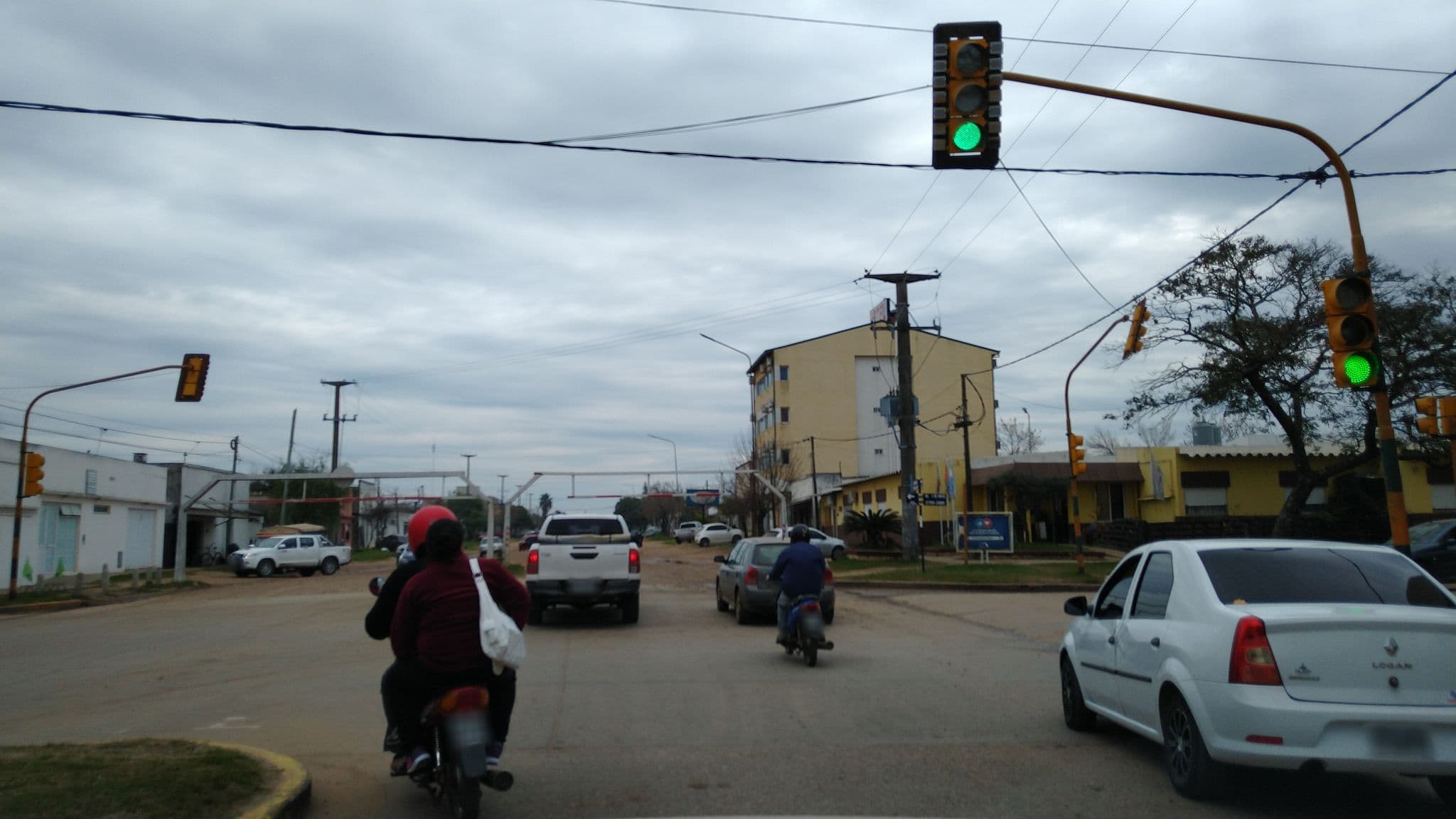 Street view near Araz hotel, Chajarí — © diegokrein (CC BY-SA · Mapillary)