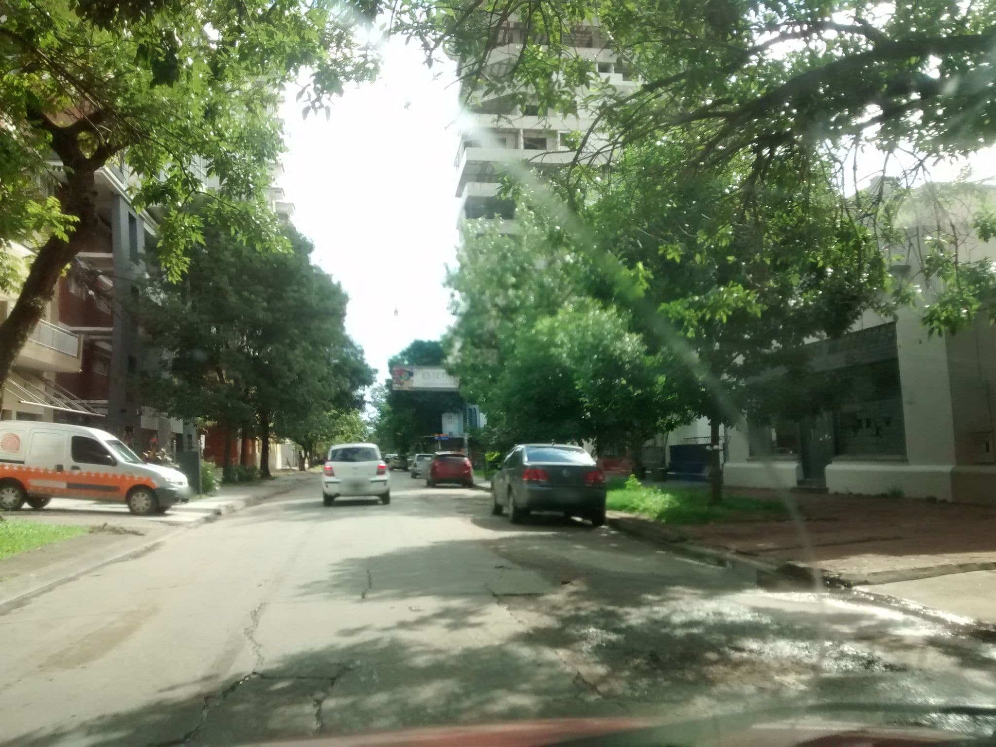Street view near Hotel Residencial Bariloche, Resistencia — © federicopertile (CC BY-SA · Mapillary)