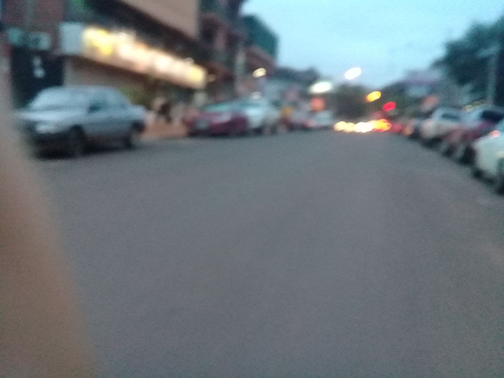Street view near Bossetti, Puerto Iguazú — © 13048221310607 (CC BY-SA · Mapillary)