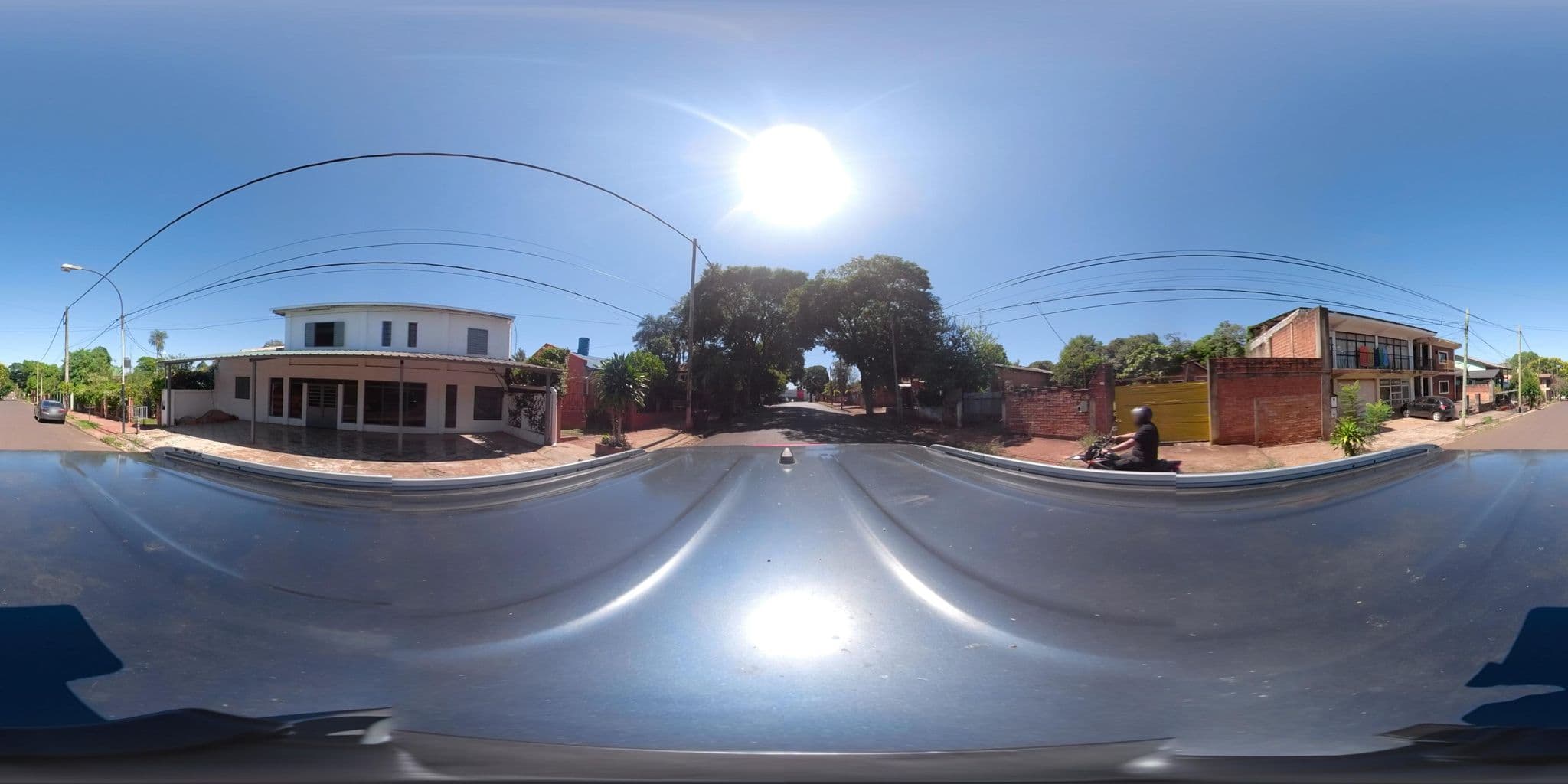 Street view near House of Africa, Puerto Iguazú — © coralfm (CC BY-SA · Mapillary)
