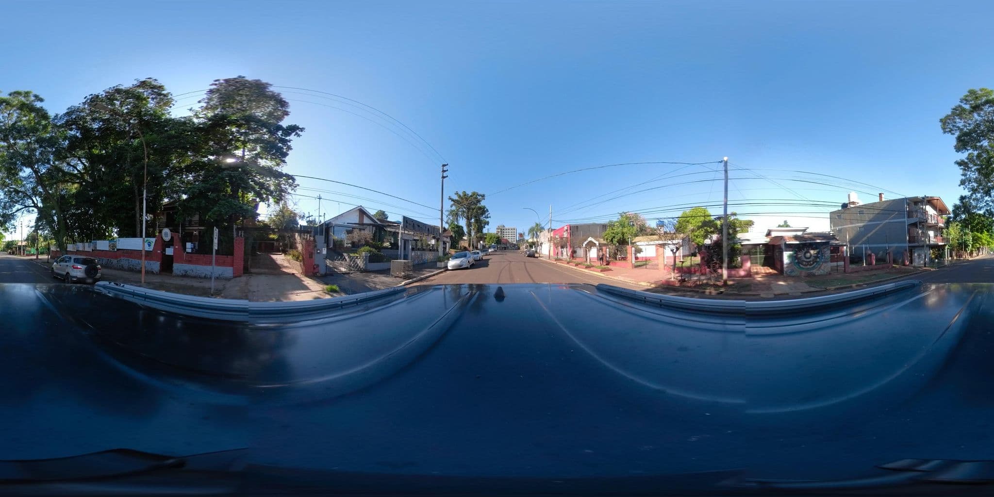 Street view near Mango Tree Hostel Bar, Puerto Iguazú — © coralfm (CC BY-SA · Mapillary)